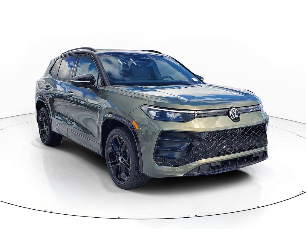 New 2026 Volkswagen Tiguan 2.0T SE R-Line Black SUV
