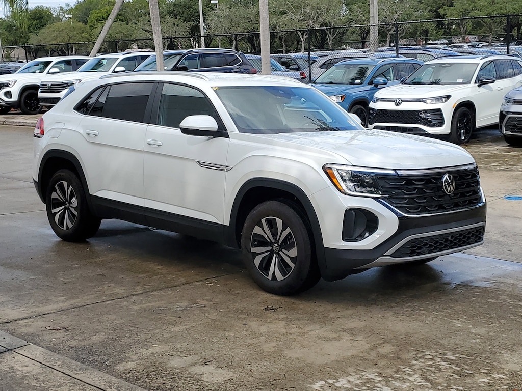 New 2026 Volkswagen Atlas Cross Sport 2.0T SE SUV