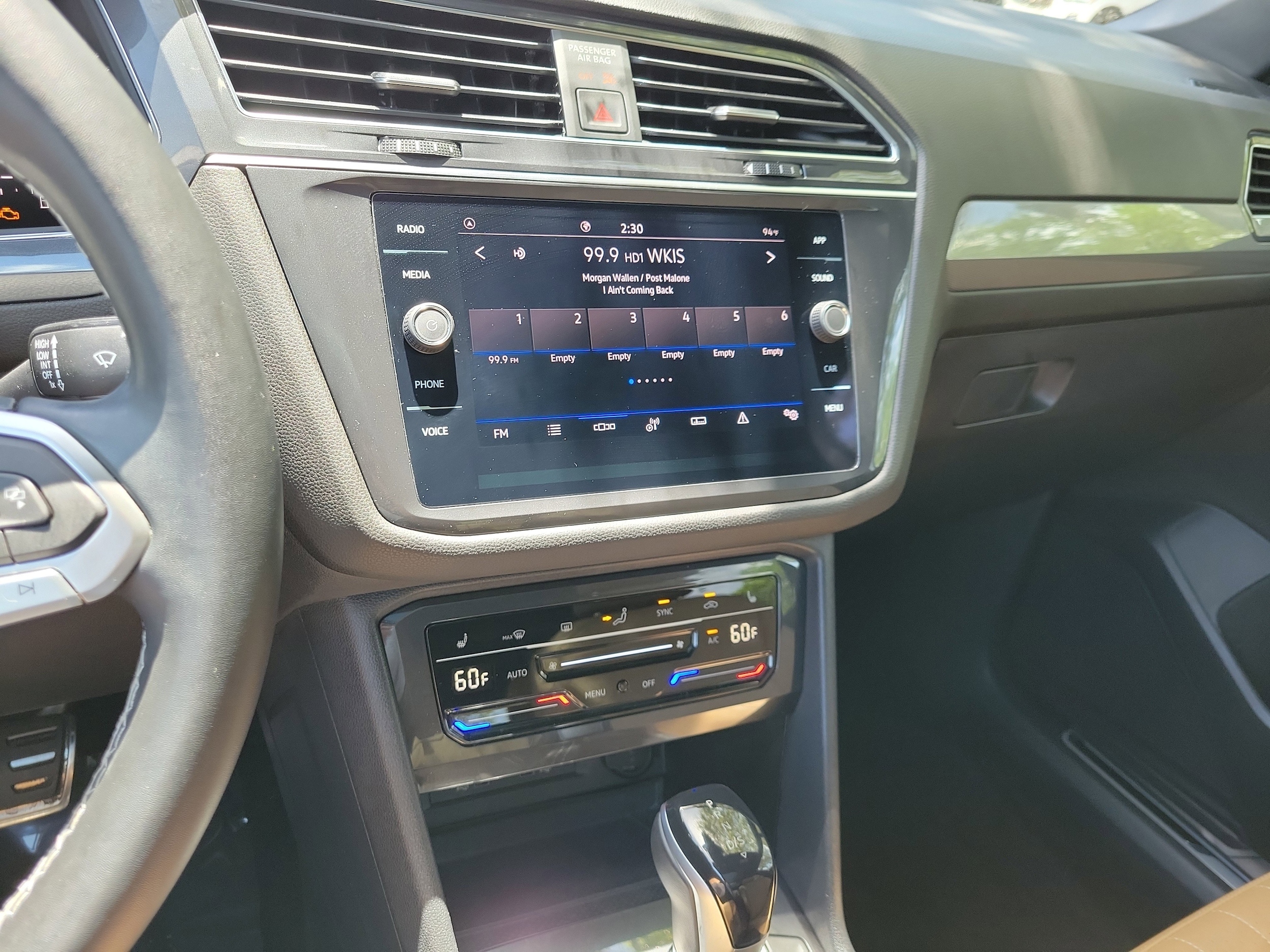 2023 Volkswagen Tiguan SE R-LINE BLACK - Photo 23
