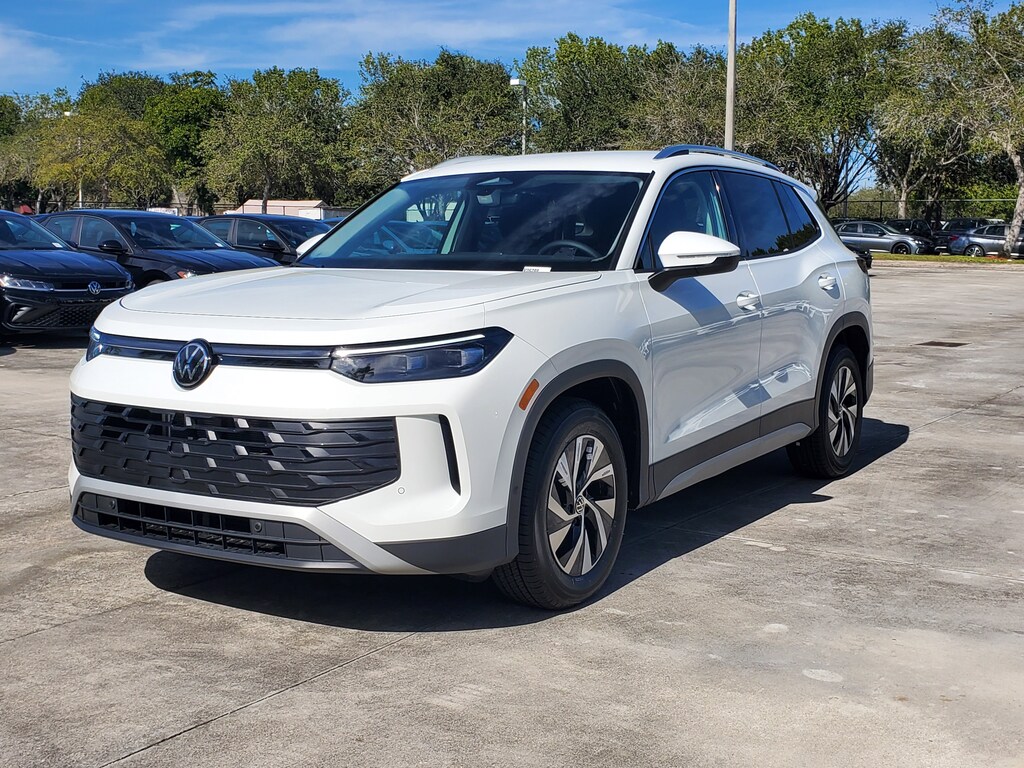 New 2026 Volkswagen Tiguan 2.0T S SUV