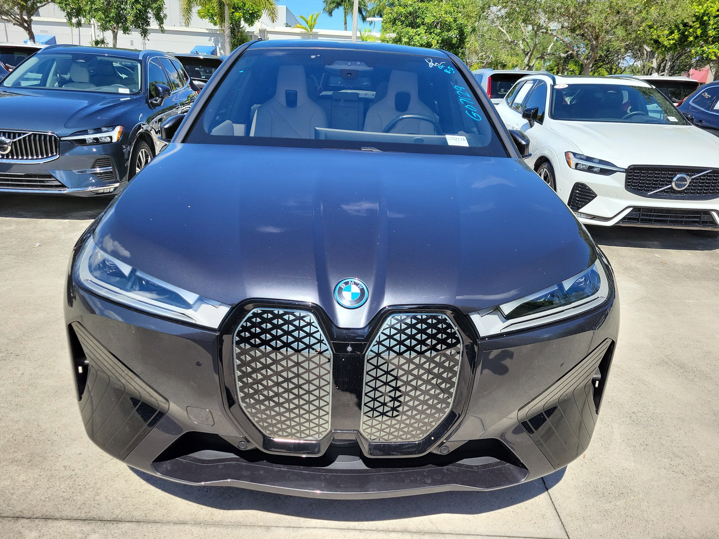 Used 2023 BMW iX Base with VIN WB523CF06PCL56319 for sale in Coconut Creek, FL