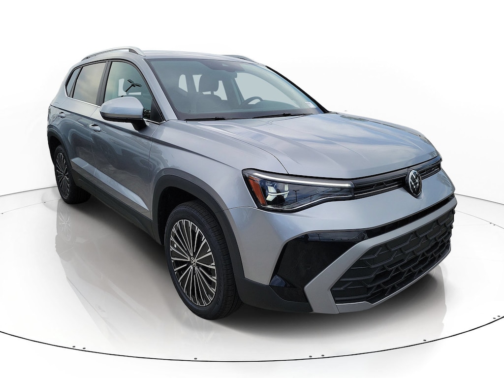 New 2026 Volkswagen Taos 1.5T SE SUV