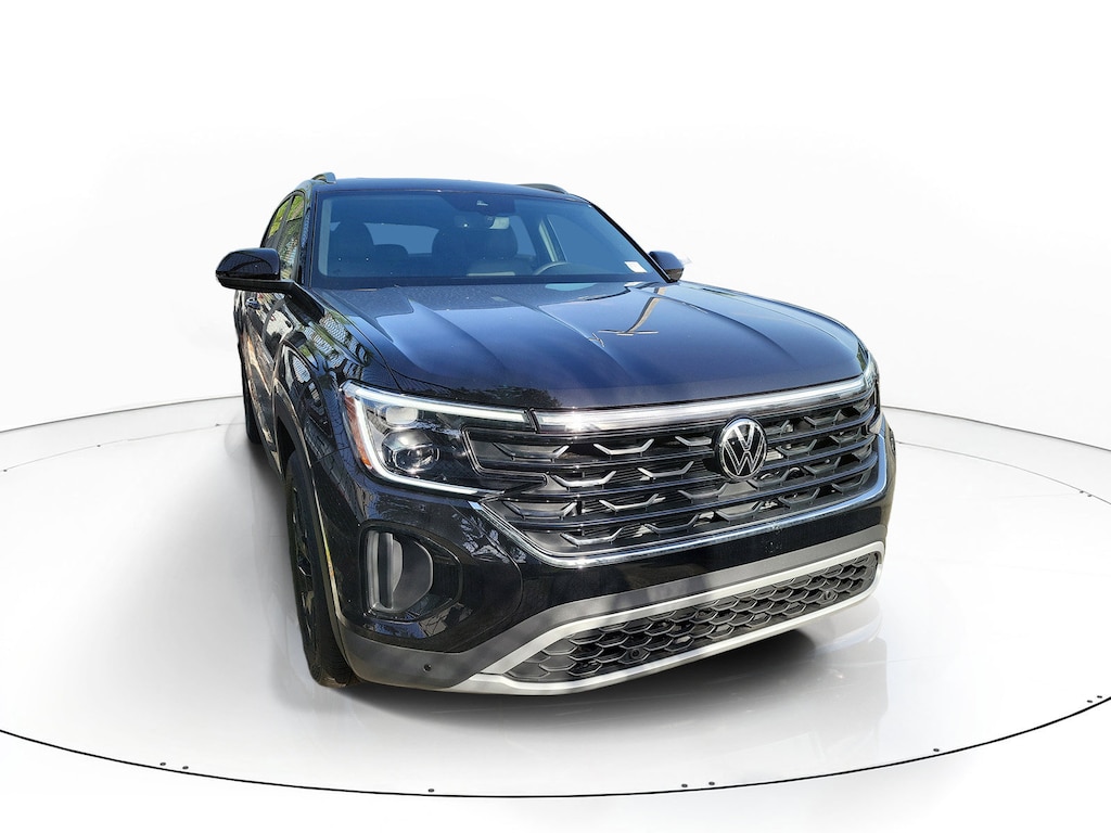 New 2026 Volkswagen Atlas Cross Sport SE w/Technology SUV