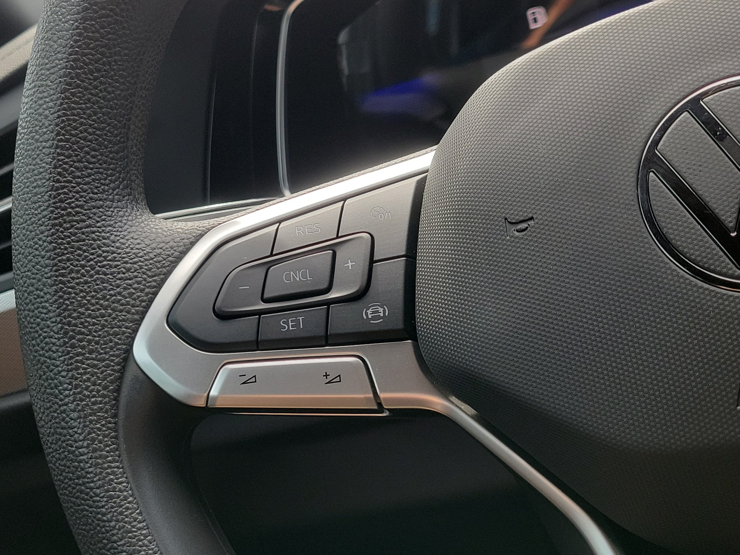 2023 Volkswagen Jetta Sport - Photo 16