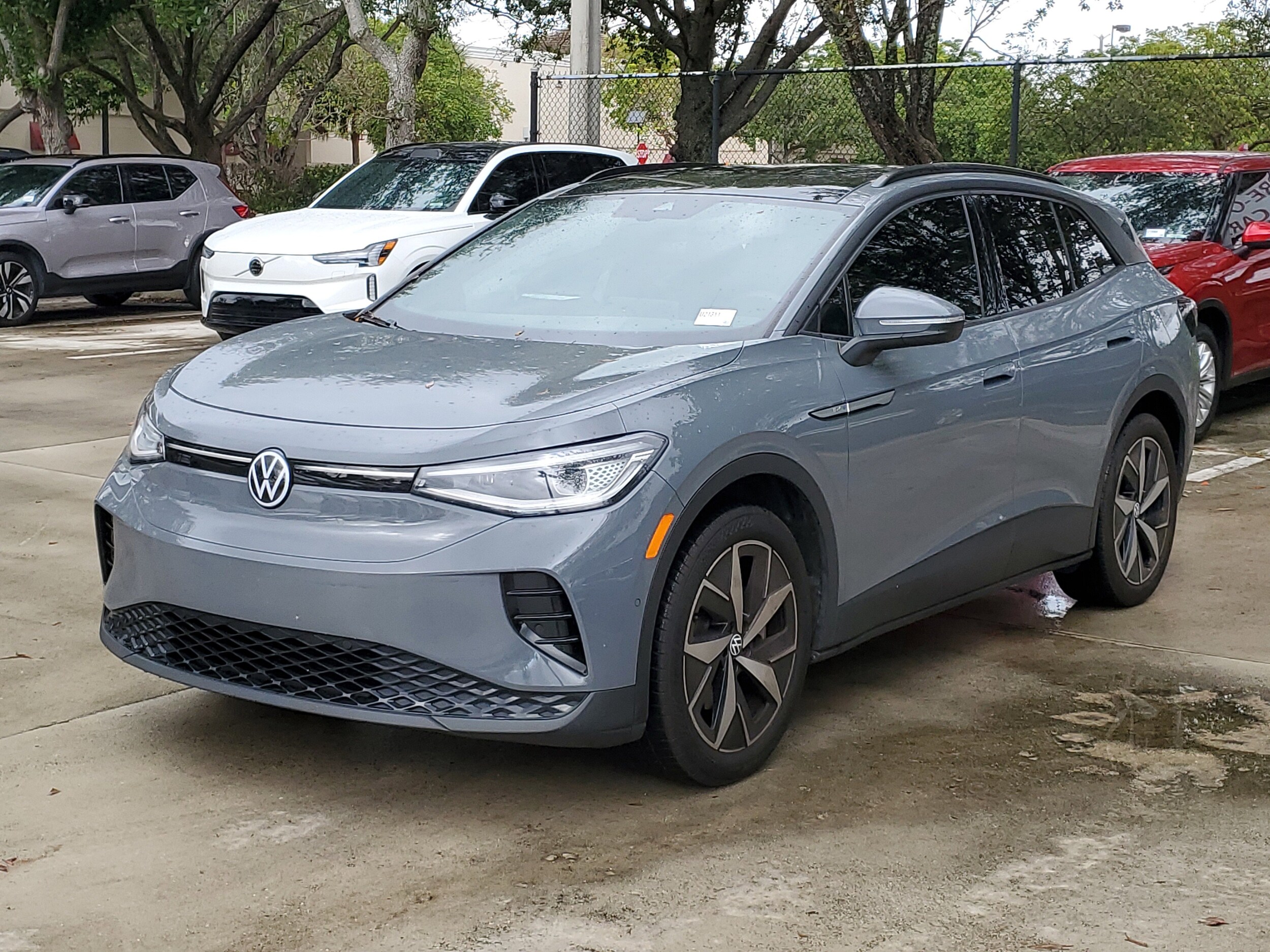 2023 Volkswagen ID.4 S photo 3