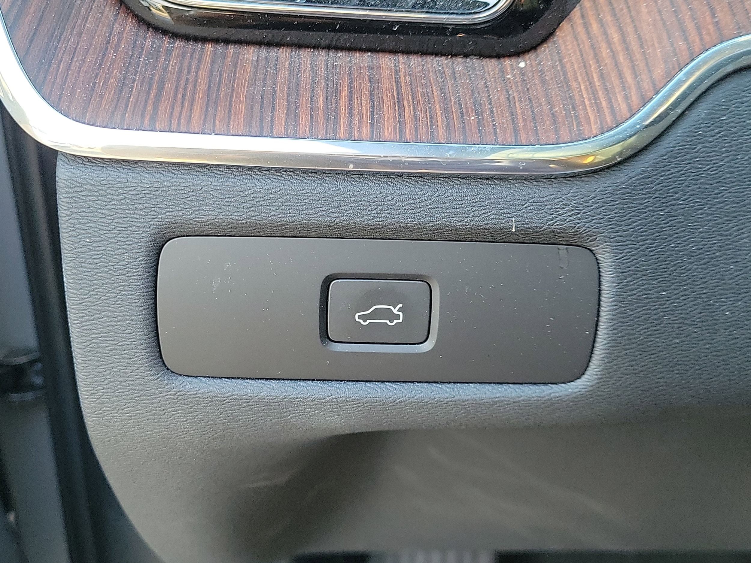 2023 Volvo XC60 Ultimate - Photo 15