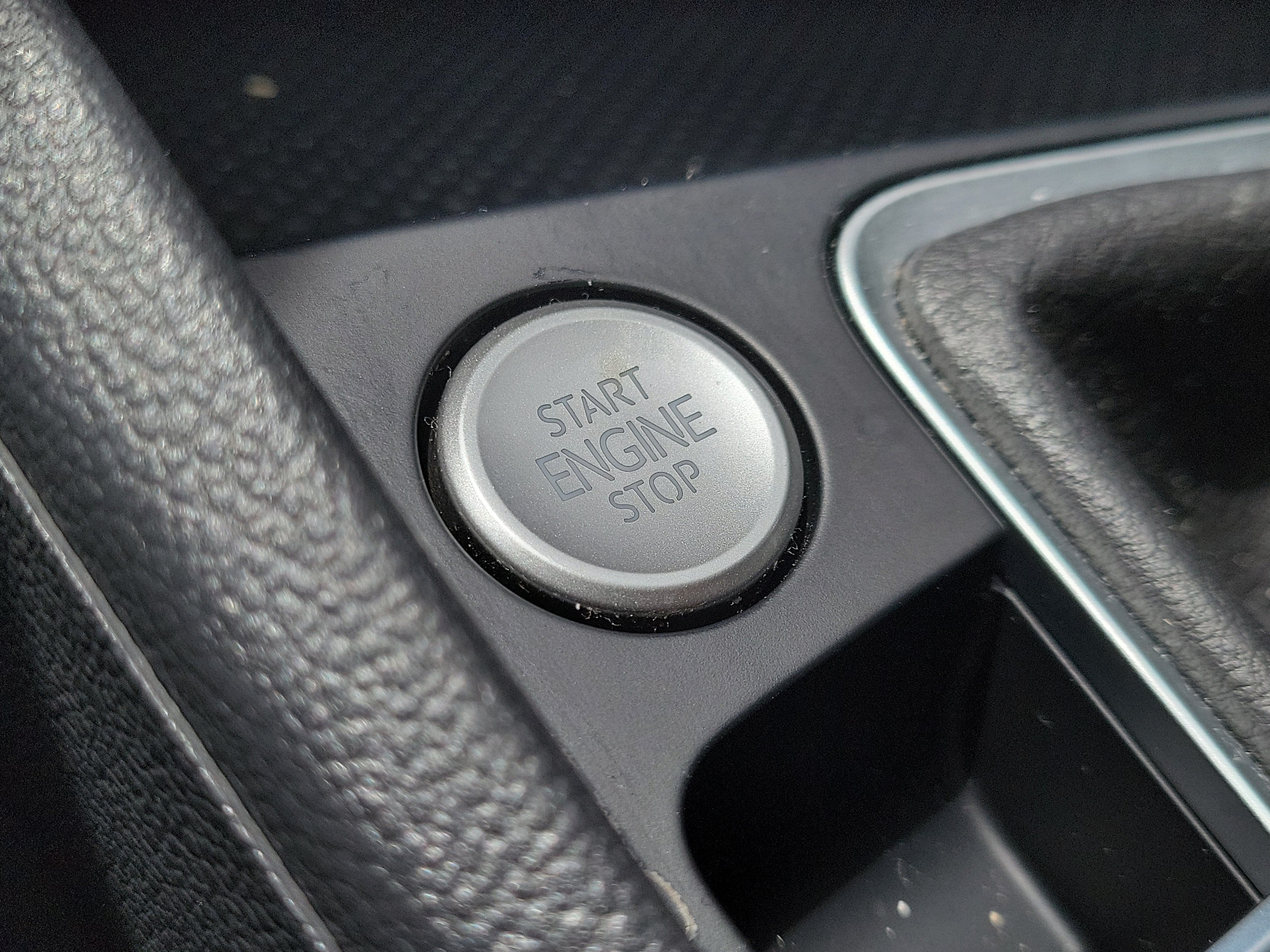 2024 Volkswagen Jetta SE - Photo 28