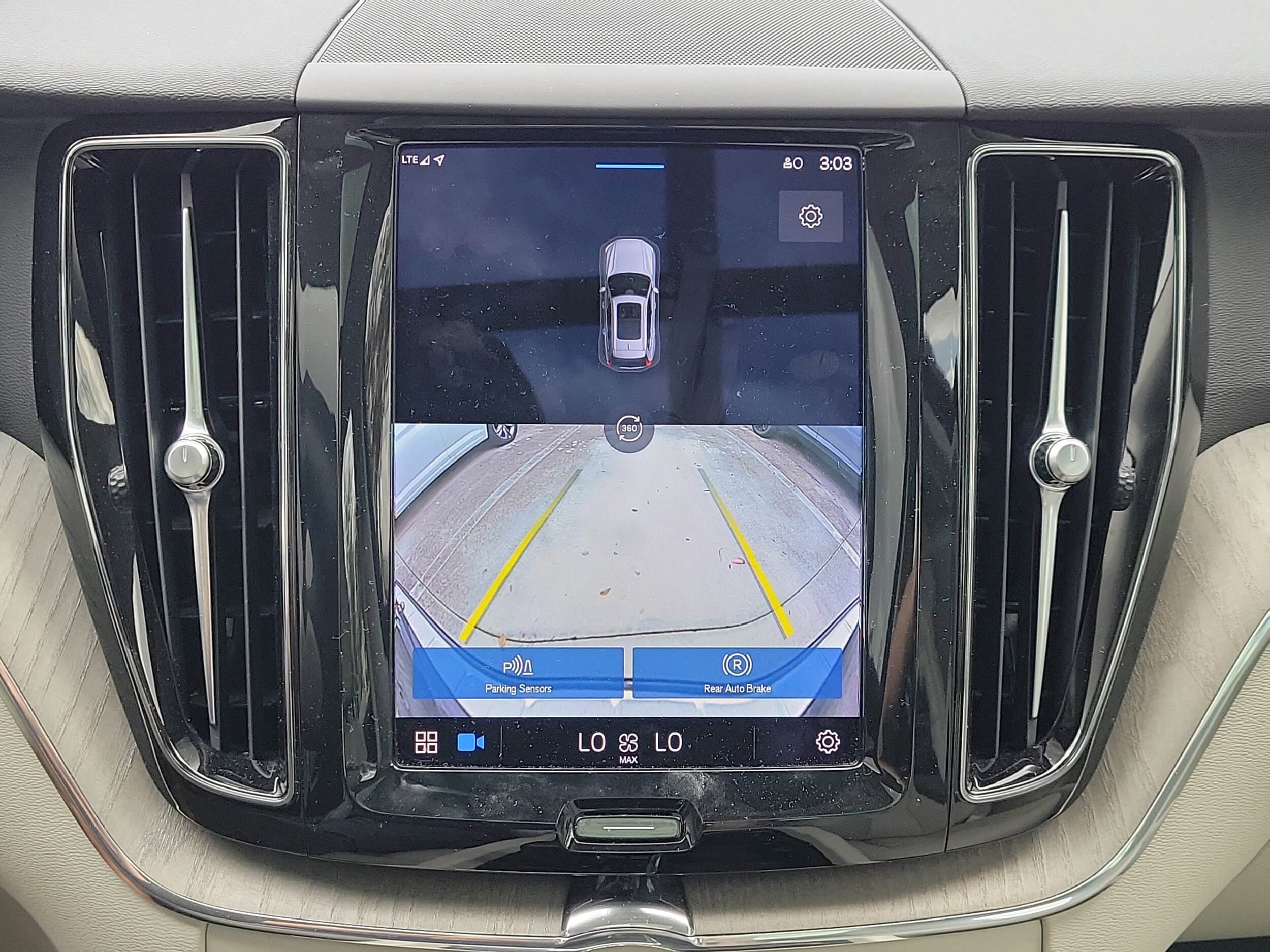 2023 Volvo XC60 Plus - Photo 28