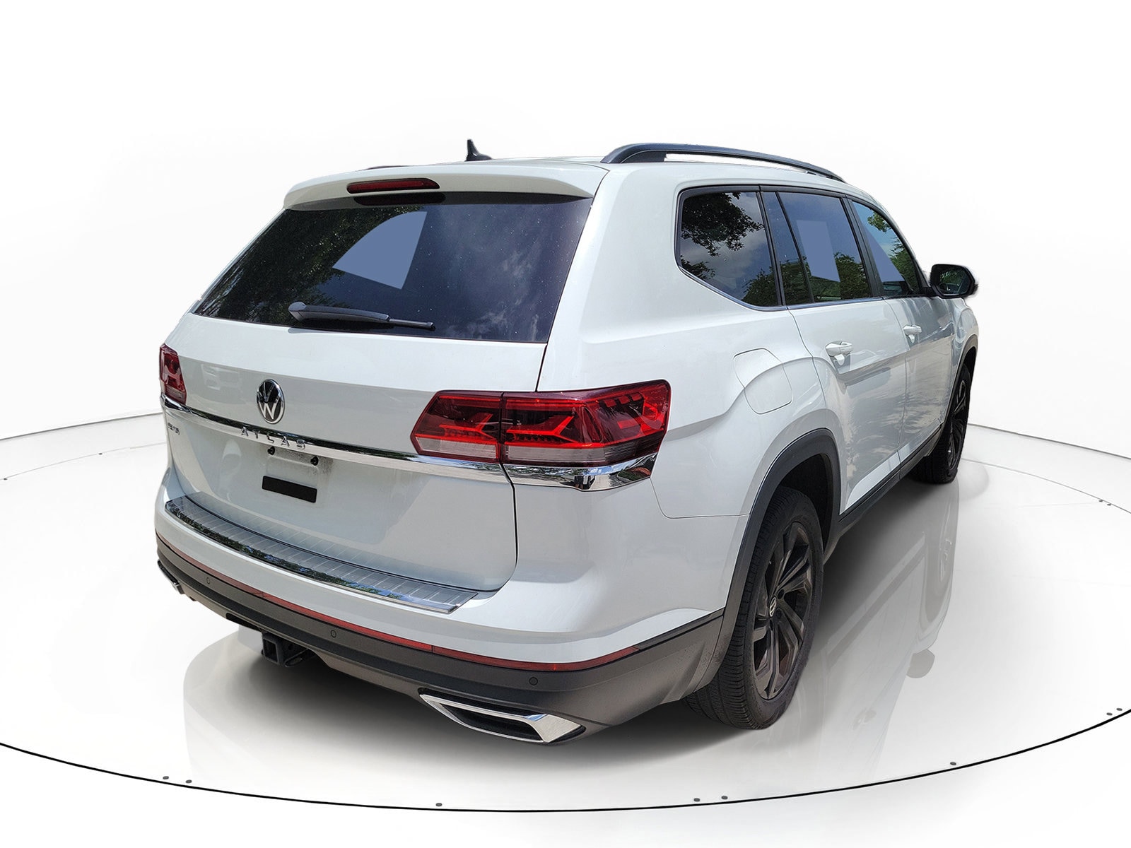 2023 Volkswagen Atlas SE w/Tech - Photo 8