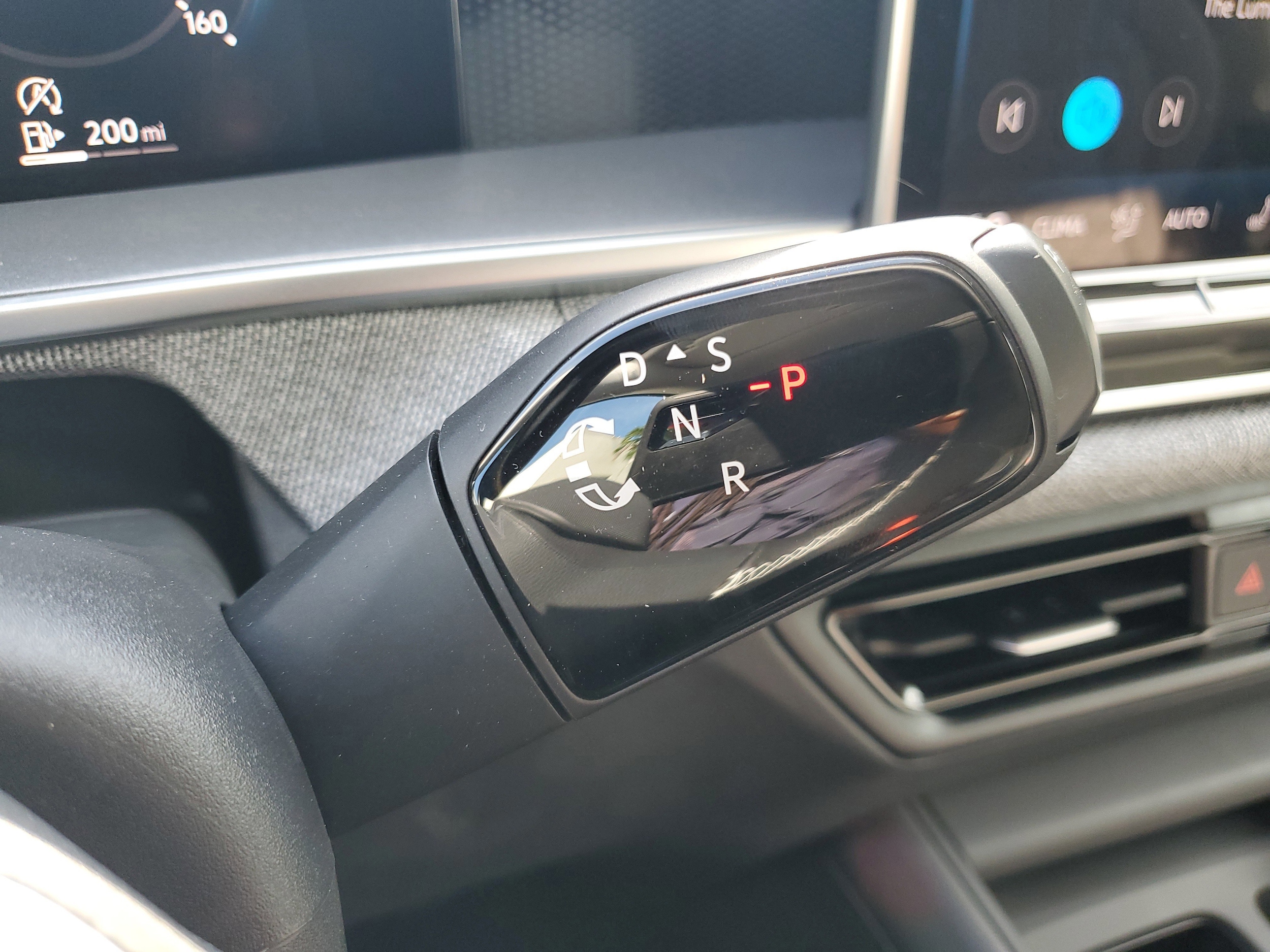 2025 Volkswagen Tiguan S - Photo 19