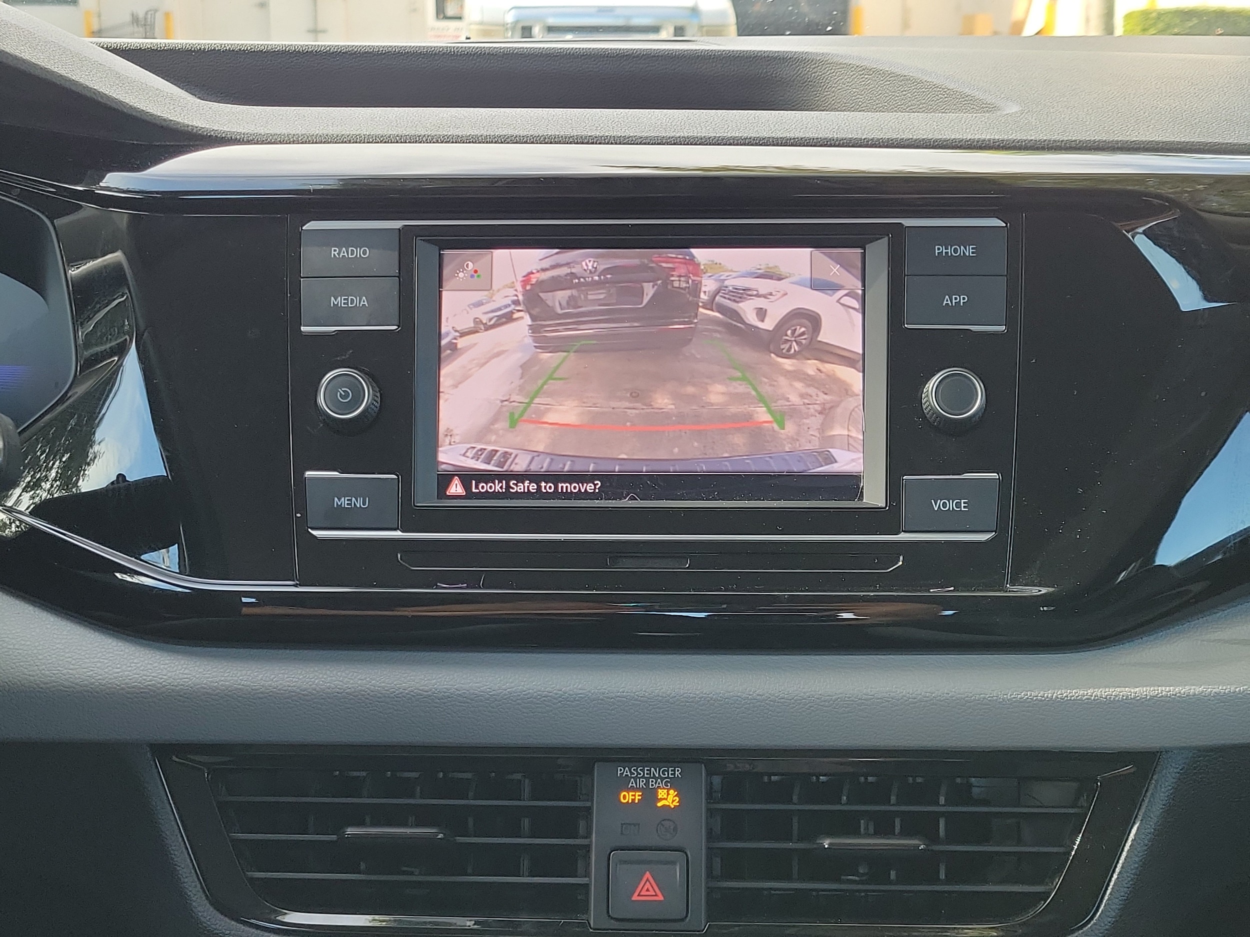 2024 Volkswagen Taos S - Photo 21