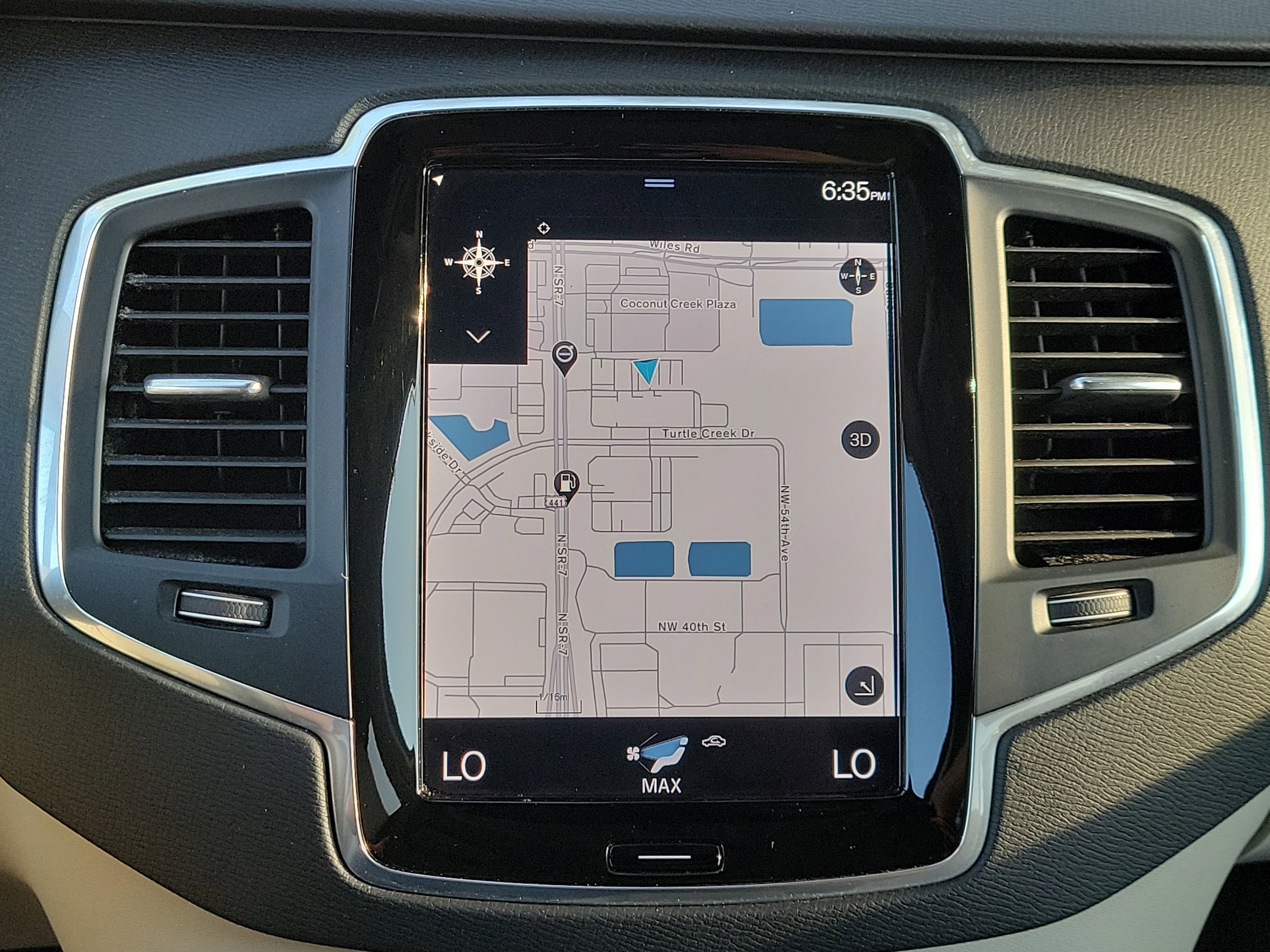 2022 Volvo XC90 Momentum - Photo 23