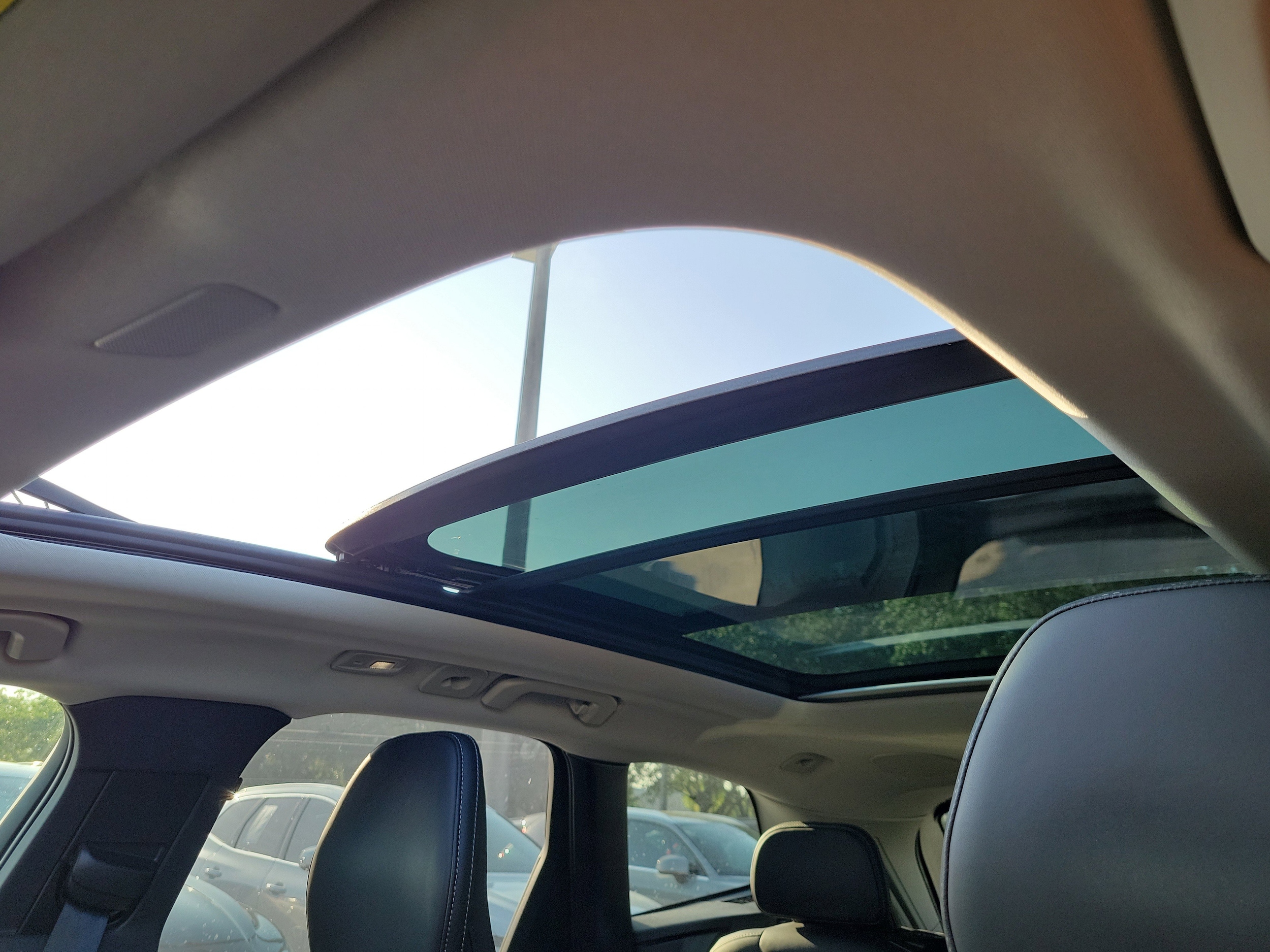 2023 Volvo XC60 Ultimate - Photo 17