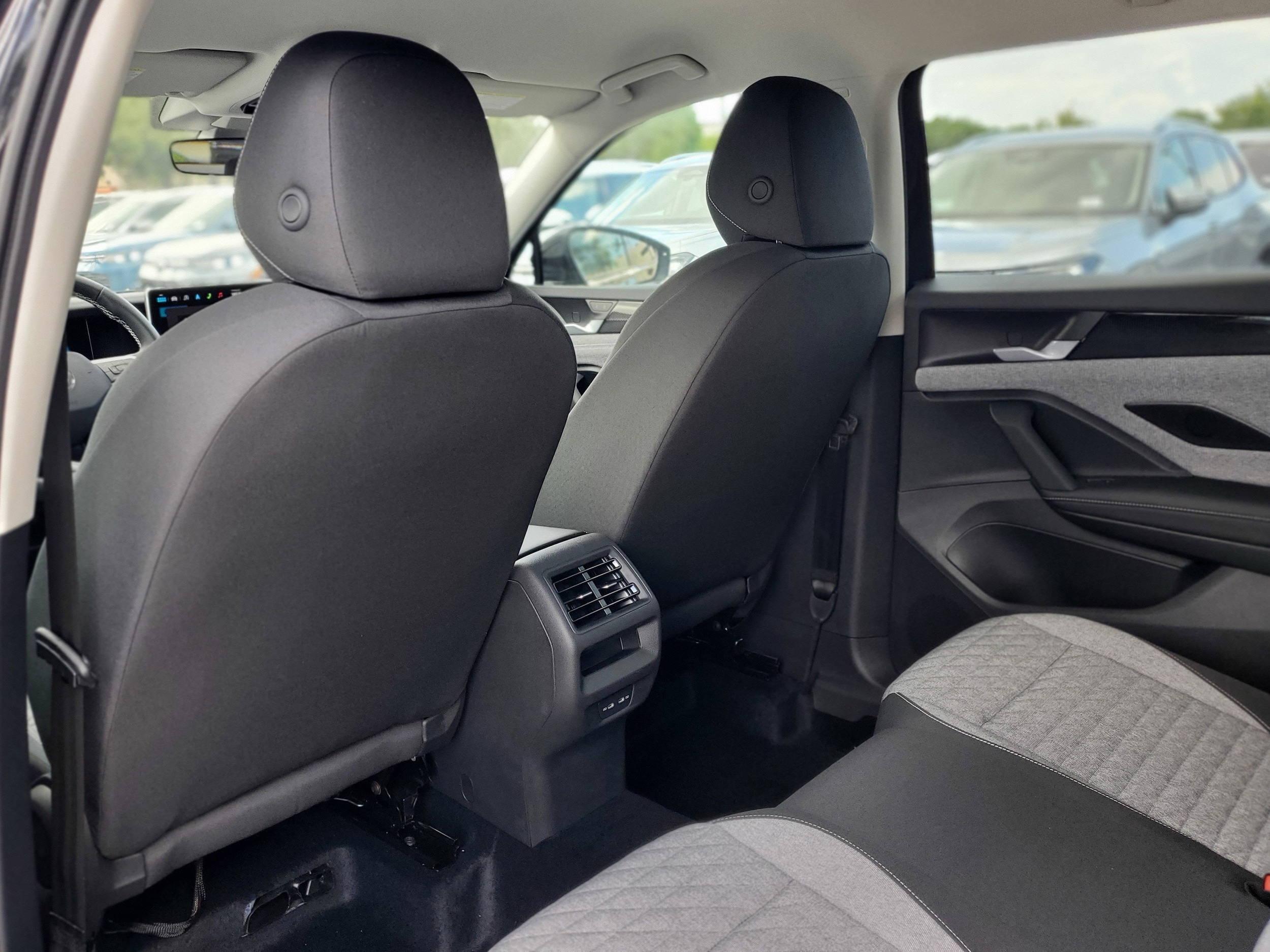 2026 Volkswagen Tiguan S - Photo 7