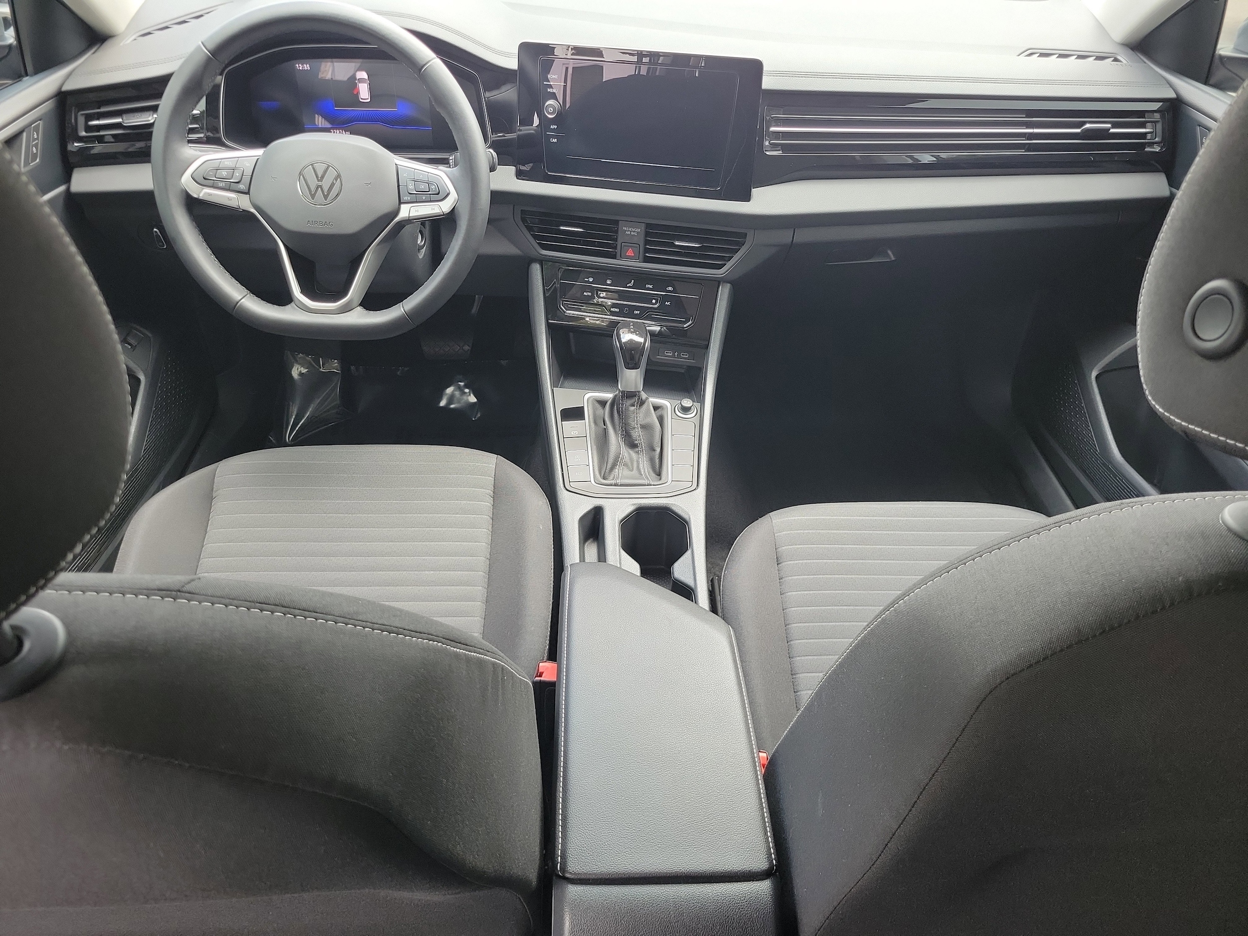 2025 Volkswagen Jetta S - Photo 10