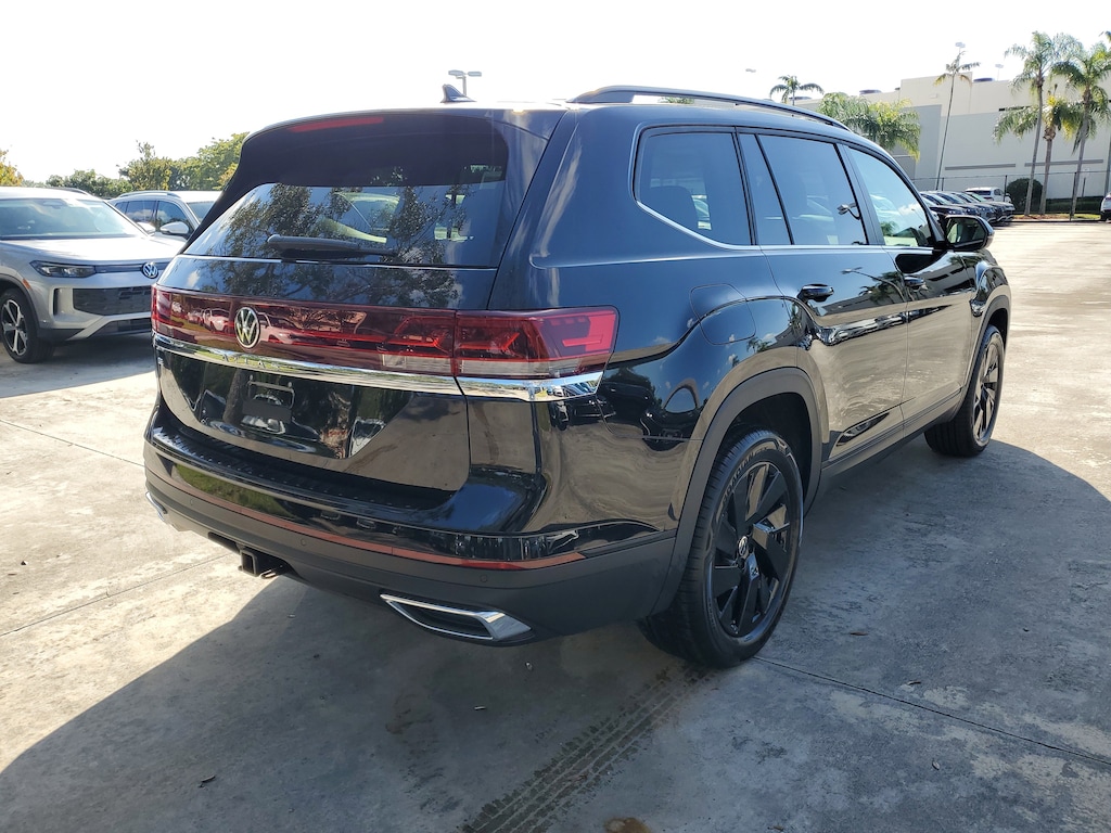 New 2026 Volkswagen Atlas 2.0T SE w/Technology SUV