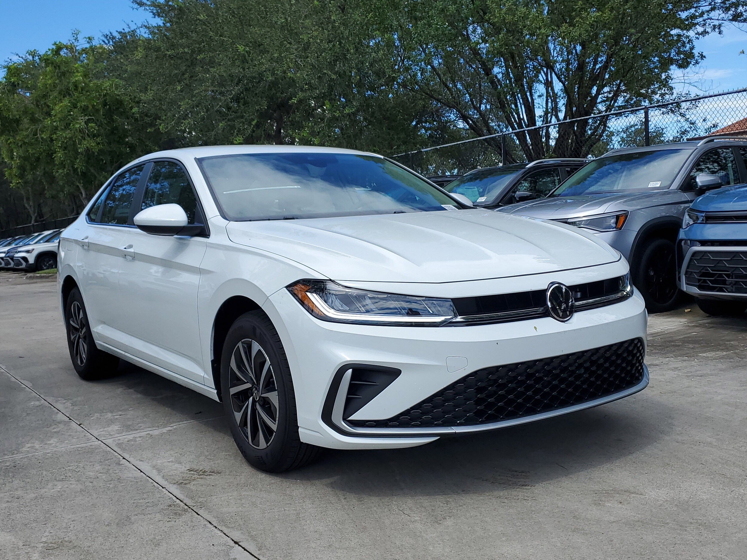 2026 Volkswagen Jetta S photo 2