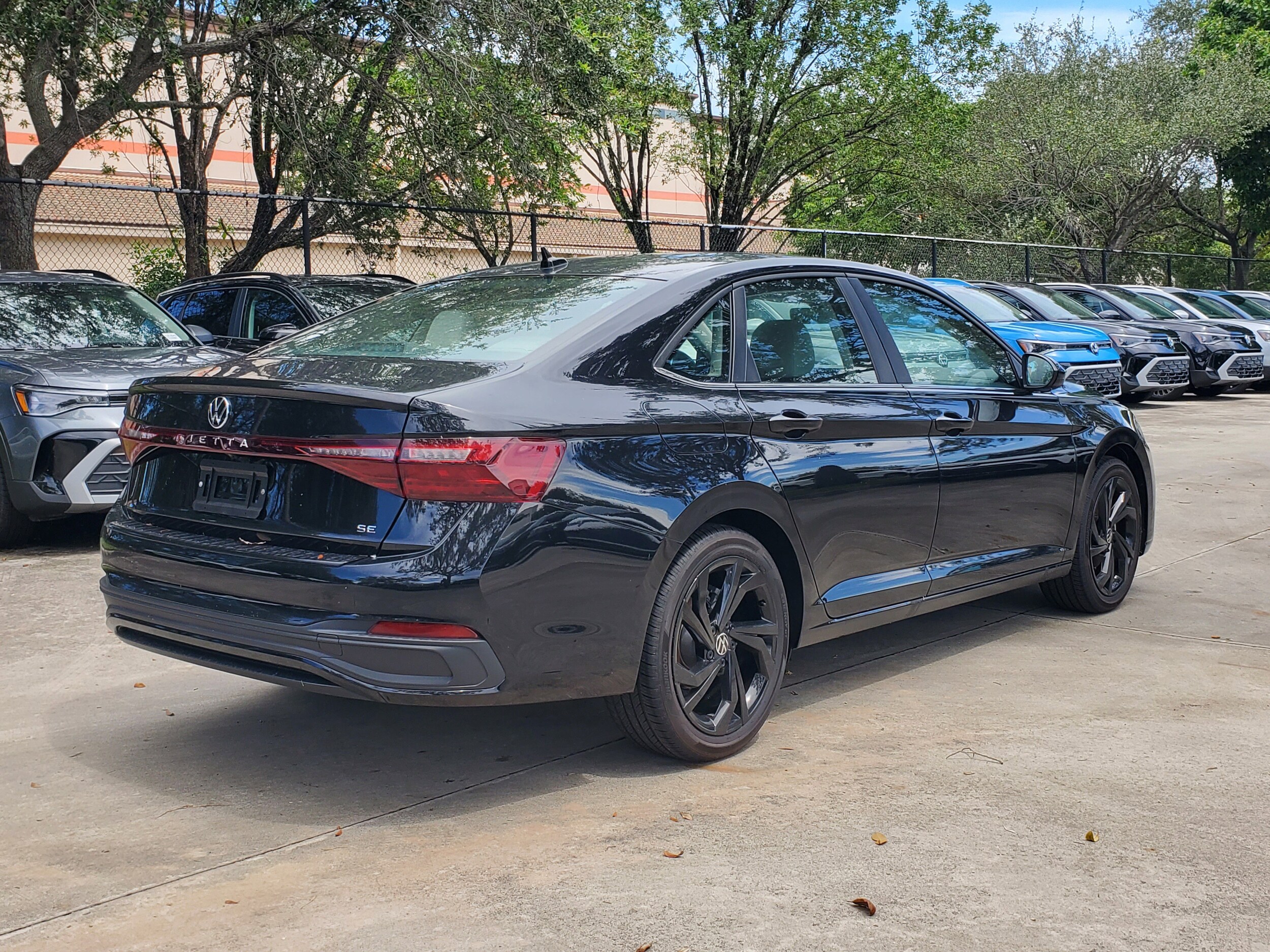 2026 Volkswagen Jetta SE photo 2