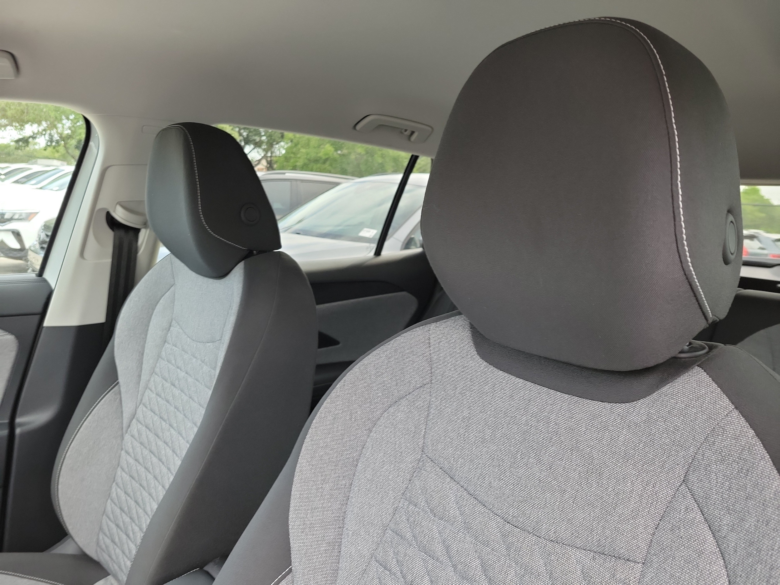 2025 Volkswagen Tiguan S - Photo 18