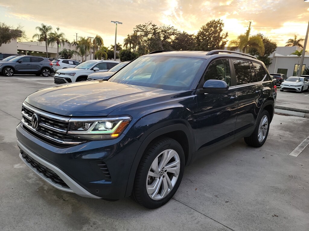Used 2023 Volkswagen Atlas 3.6L V6 SE w/Technology SUV