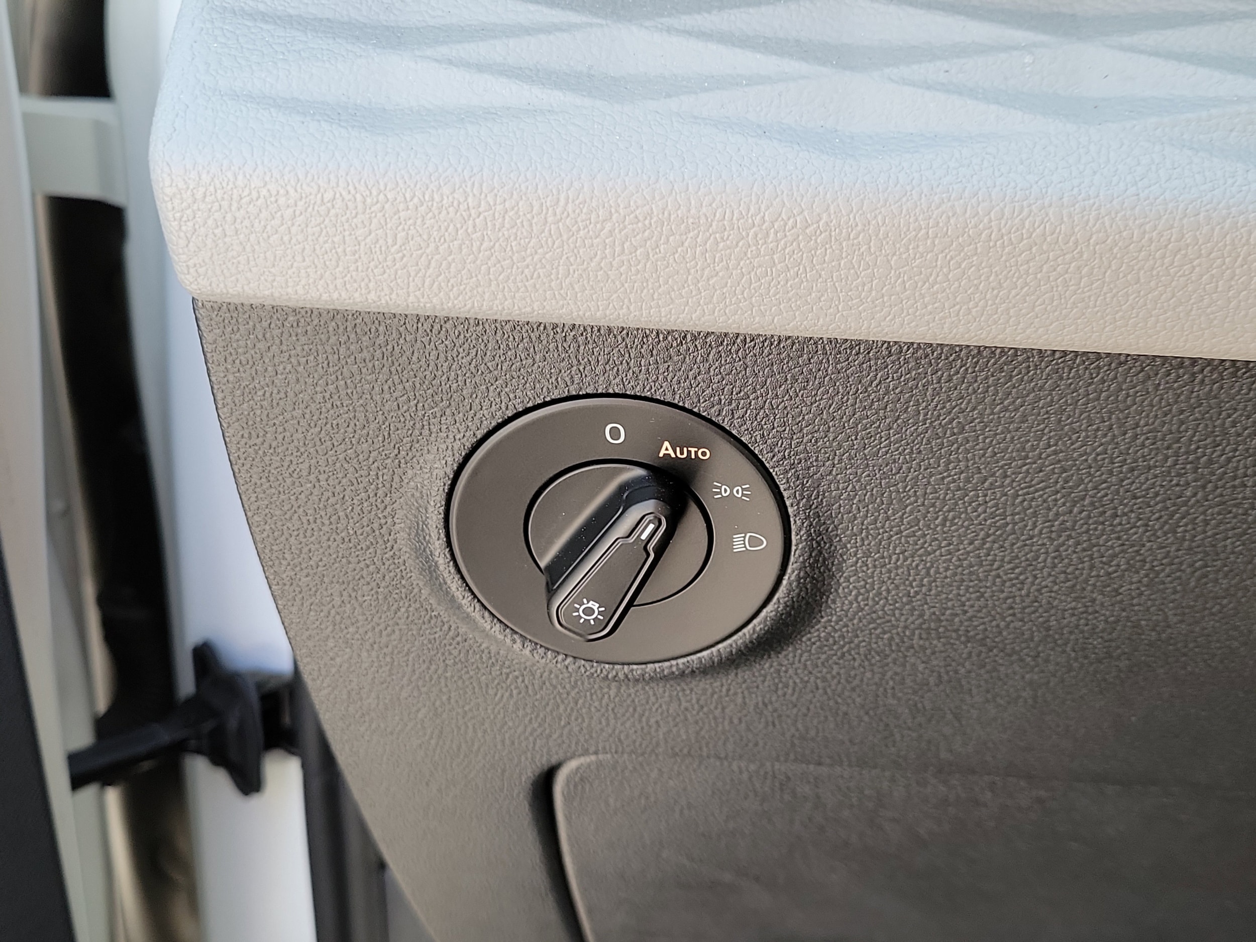 2024 Volkswagen Taos S - Photo 18