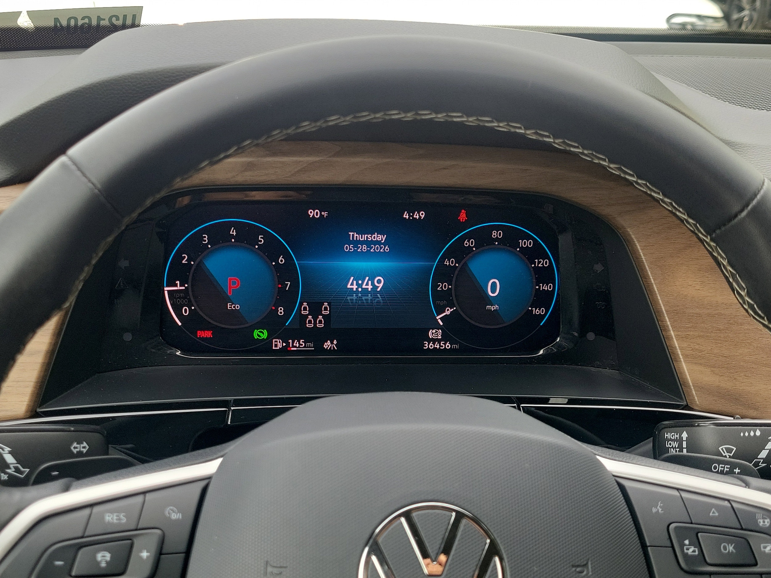 2024 Volkswagen Atlas SE w/Tech - Photo 22