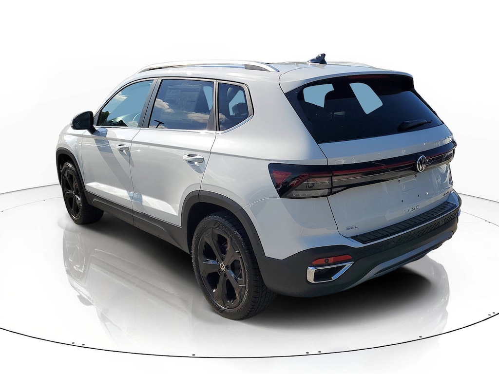 New 2026 Volkswagen Taos 1.5T SEL SUV