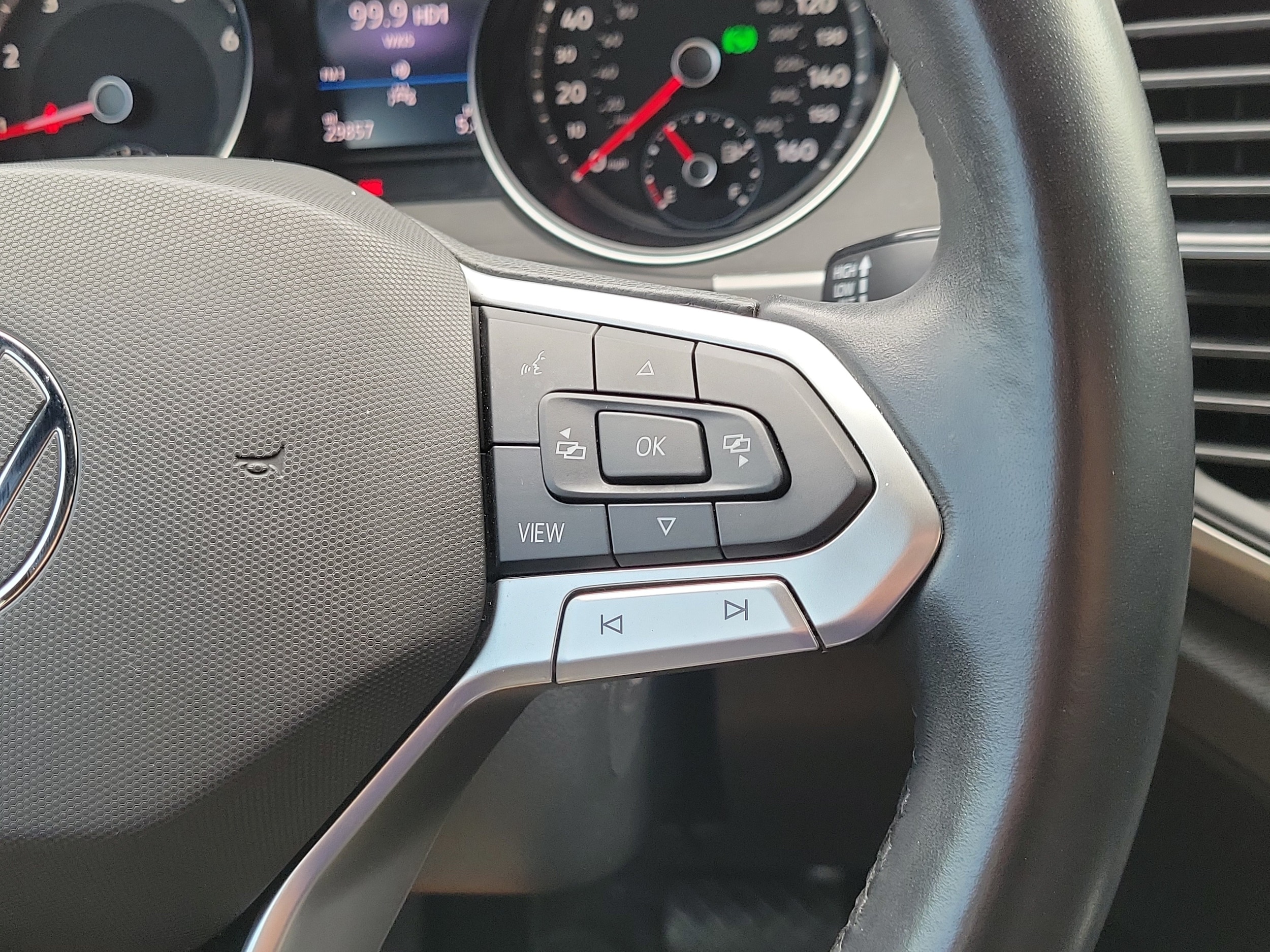2020 Volkswagen Atlas Cross Sport SE w/Tech - Photo 21