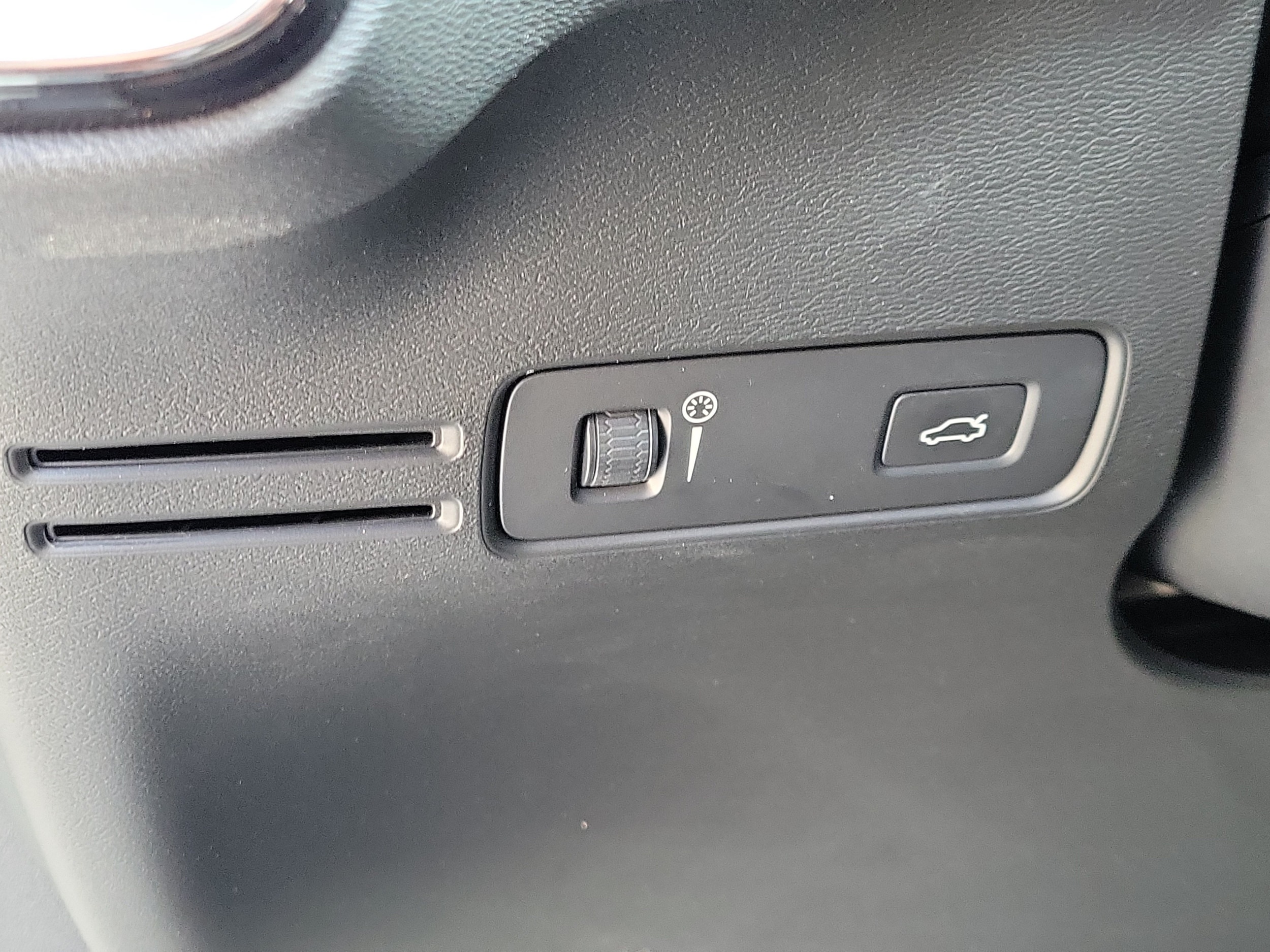 2019 Volvo XC40 R-Design - Photo 27