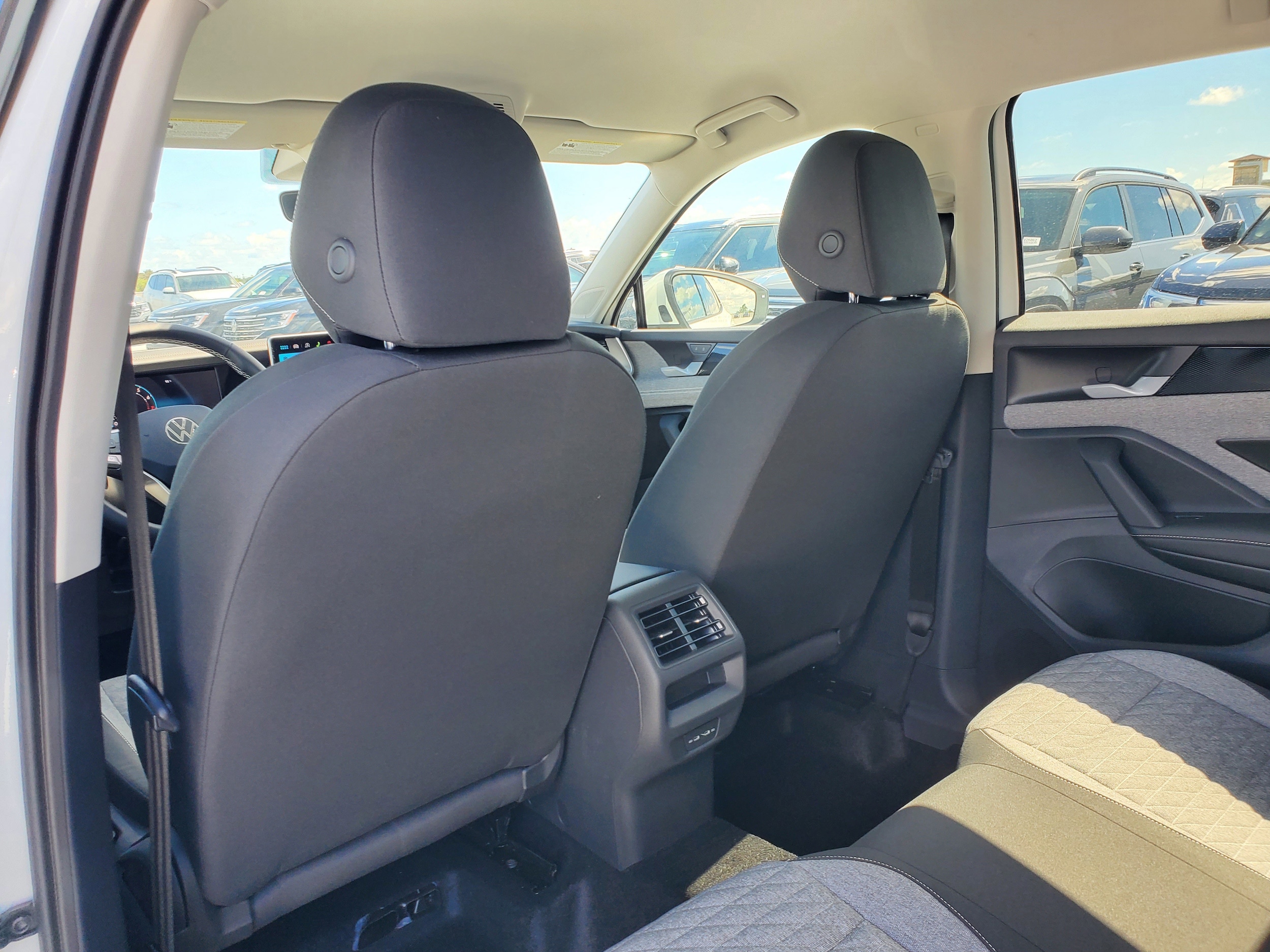 2026 Volkswagen Tiguan S - Photo 7
