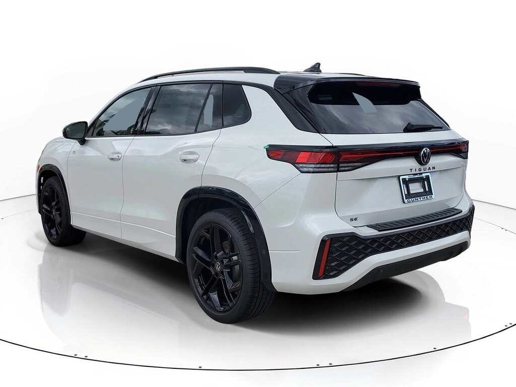 New 2026 Volkswagen Tiguan 2.0T SE R-Line Black SUV
