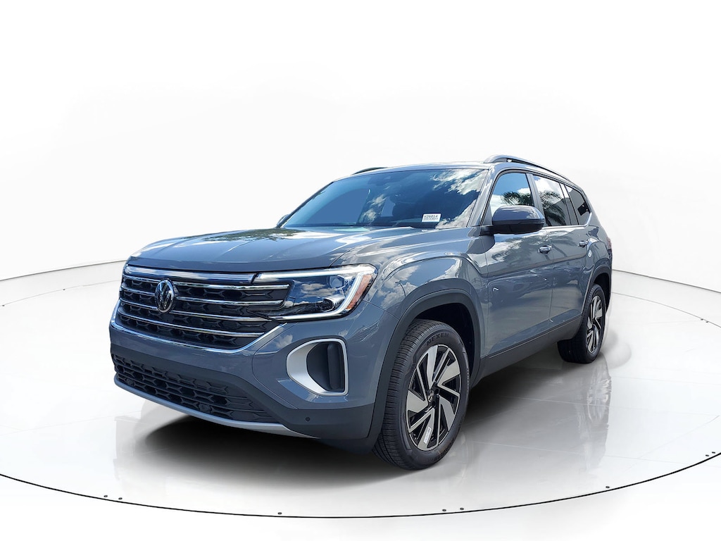 New 2026 Volkswagen Atlas SE w/Technology SUV