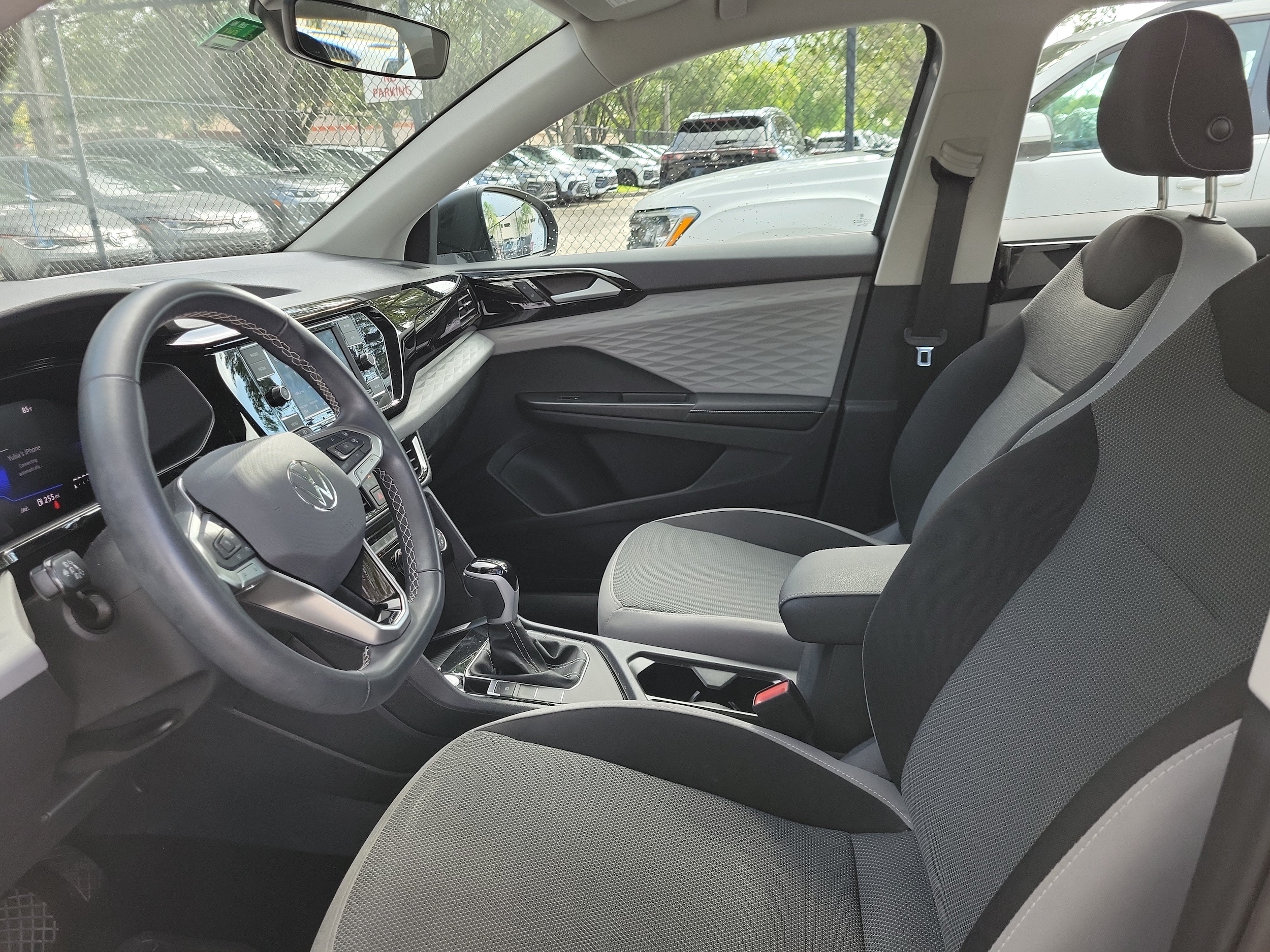 2024 Volkswagen Taos S - Photo 16