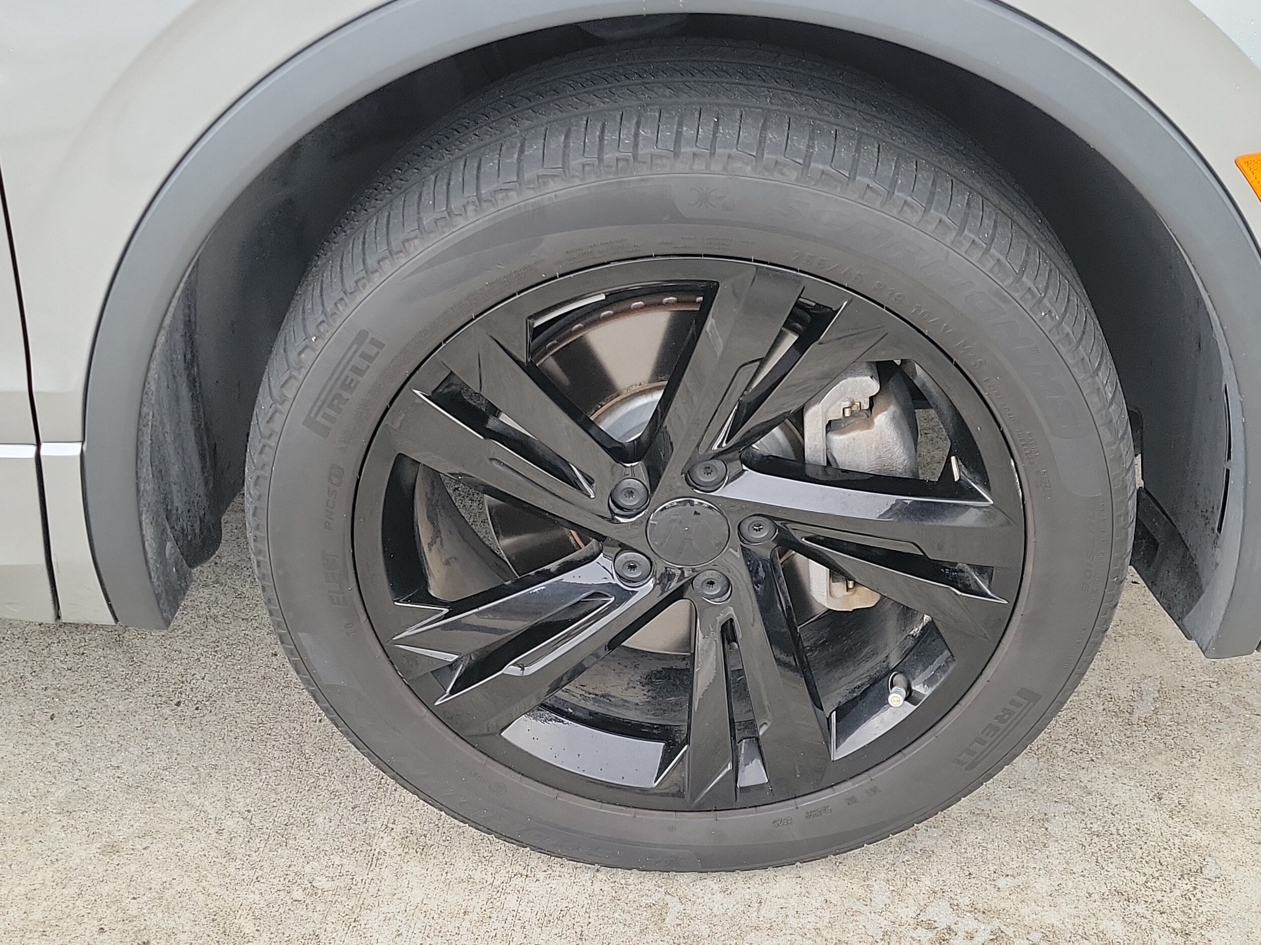 2023 Volkswagen Tiguan SE R-LINE BLACK - Photo 10