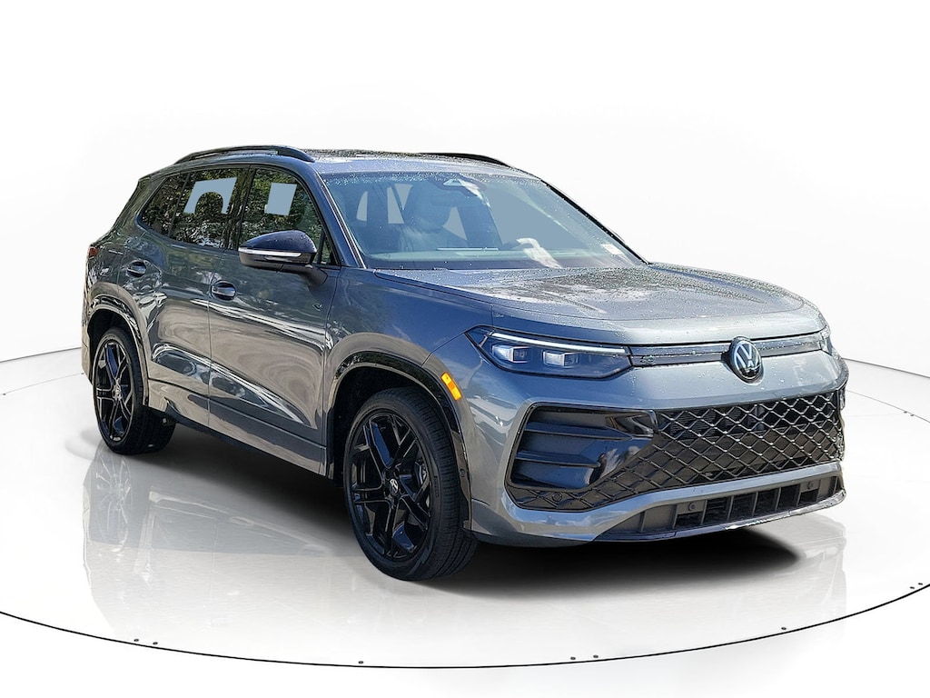 New 2026 Volkswagen Tiguan SE R-Line Black SUV