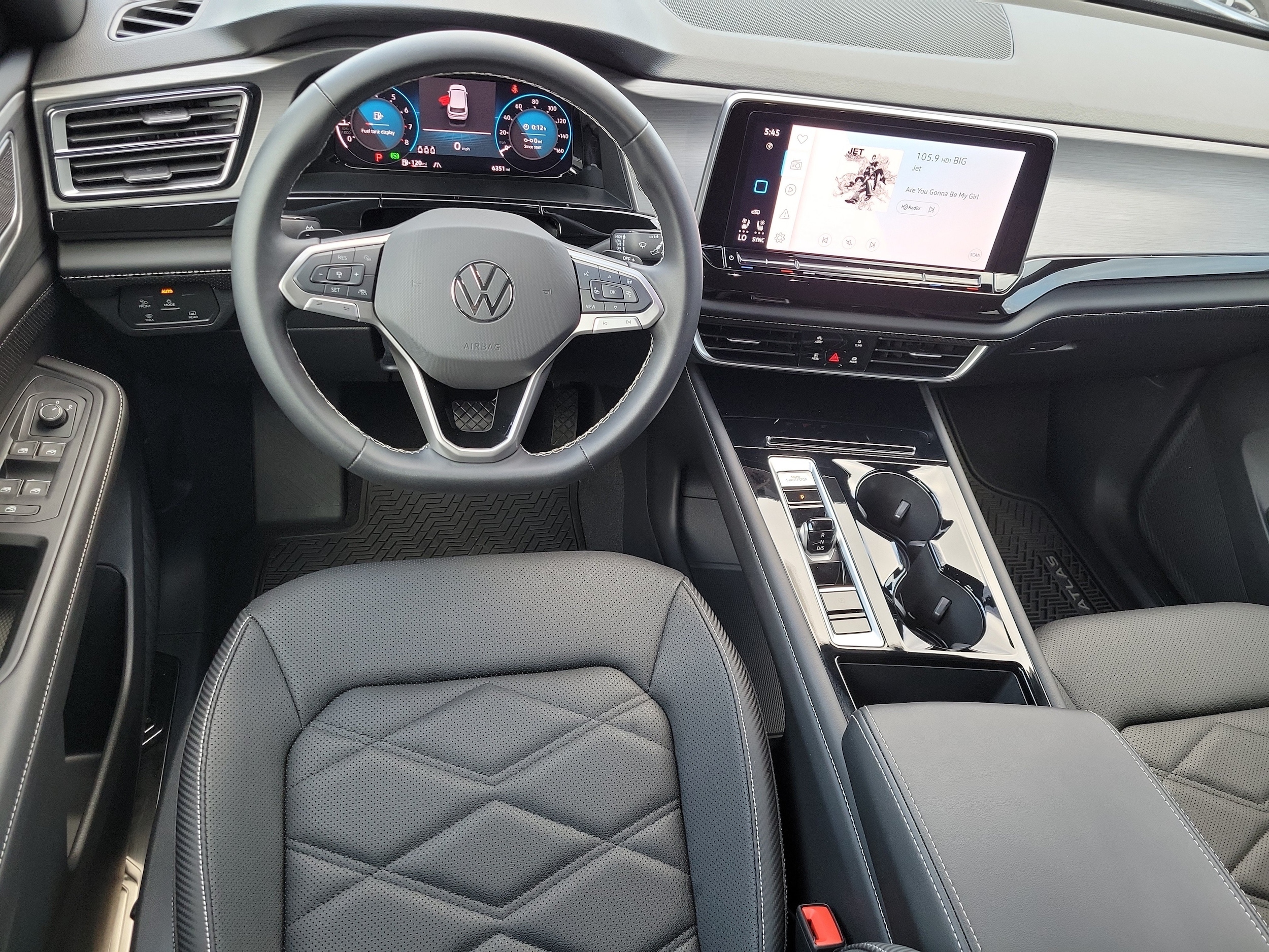 2025 Volkswagen Atlas Cross Sport SE w/Tech - Photo 9
