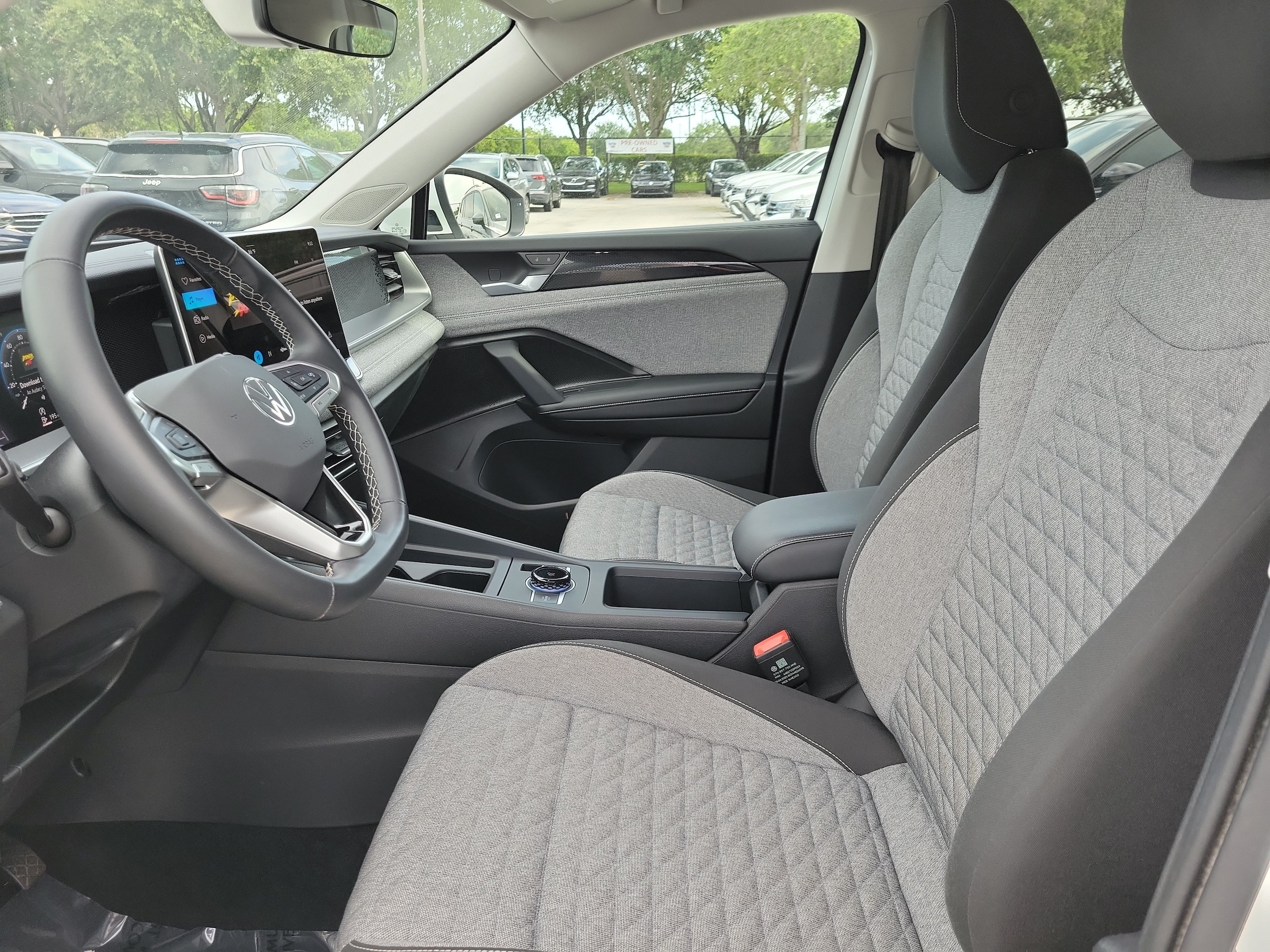 2025 Volkswagen Tiguan S - Photo 16