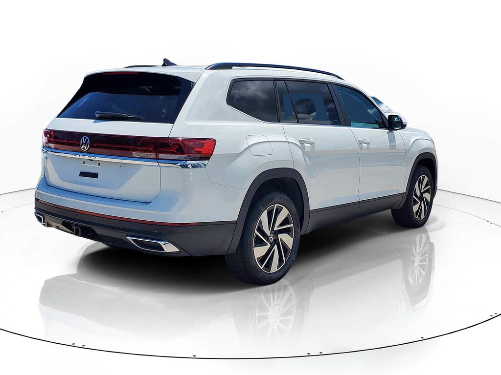 New 2026 Volkswagen Atlas SE w/Technology SUV