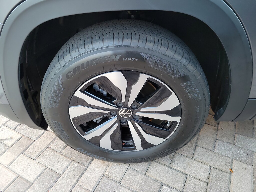 Used 2024 Volkswagen Atlas 2.0T SE SUV