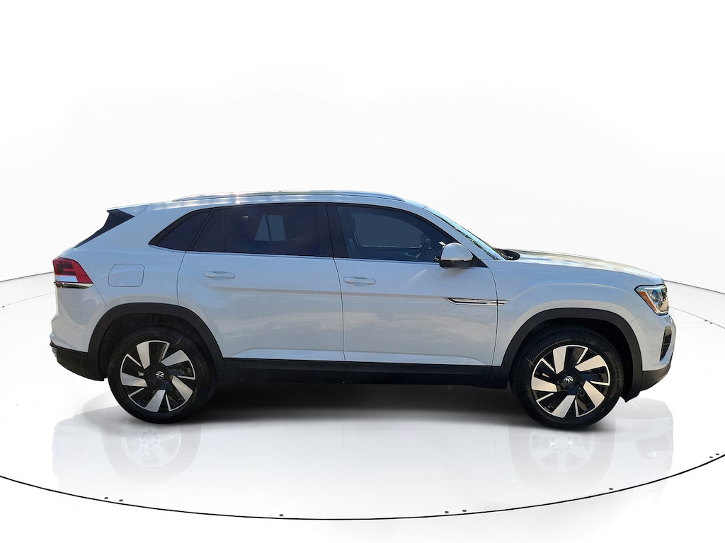 New 2026 Volkswagen Atlas Cross Sport SE w/Technology SUV