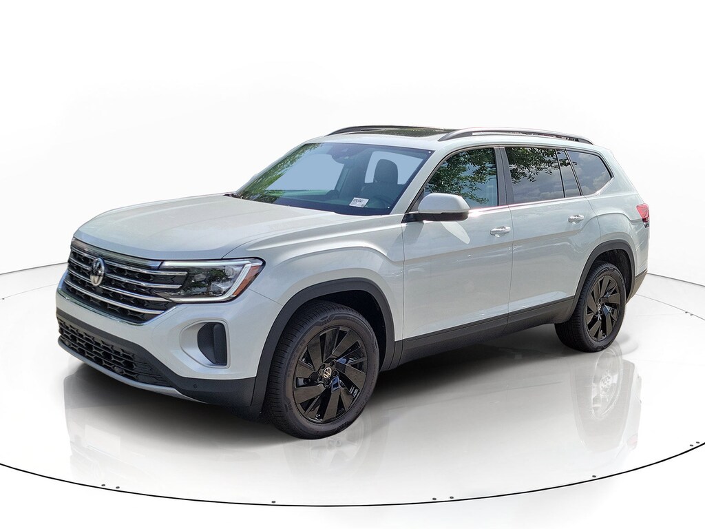 New 2026 Volkswagen Atlas SE w/Technology SUV