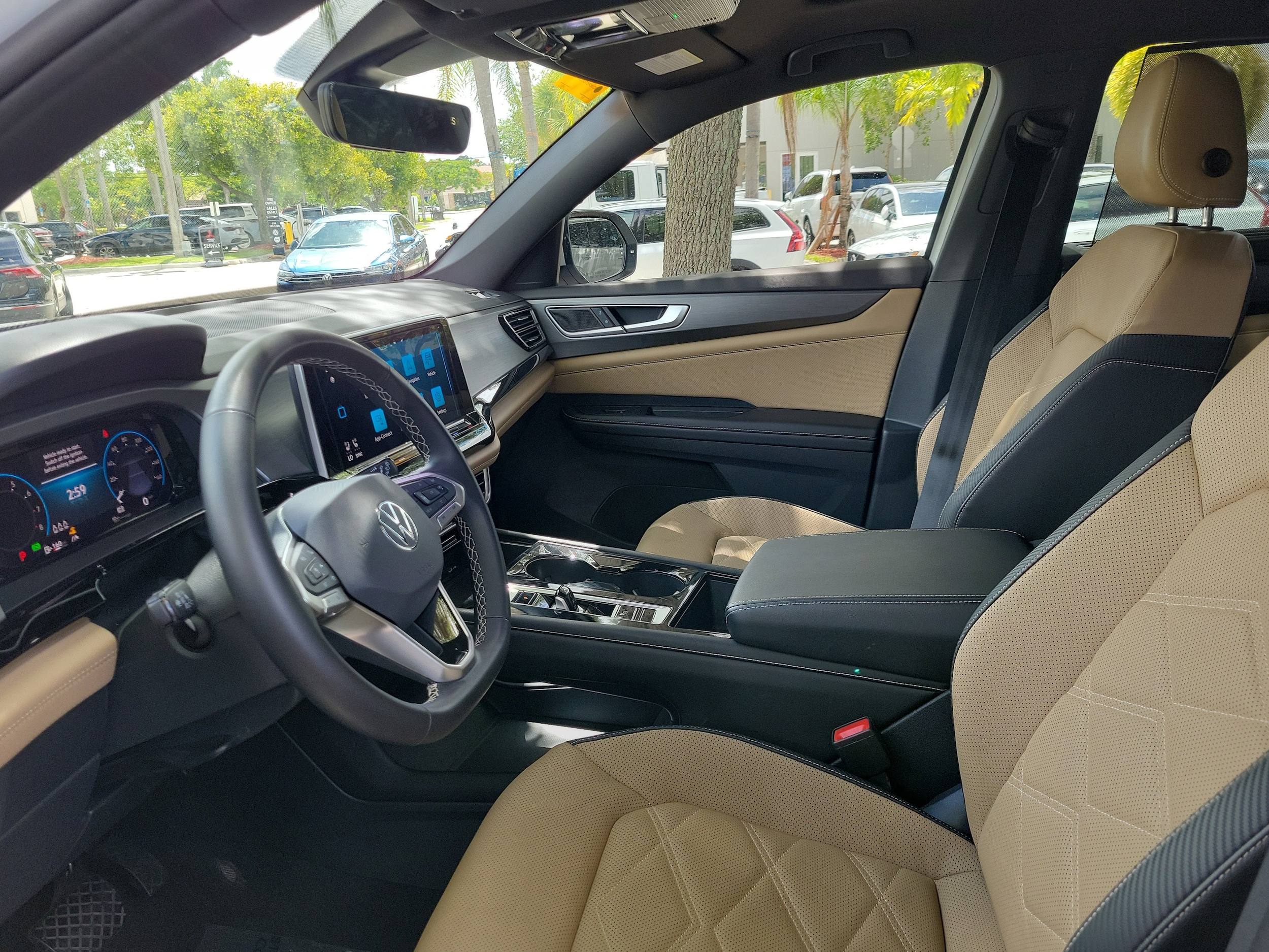 2024 Volkswagen Atlas Cross Sport SE w/Tech - Photo 15