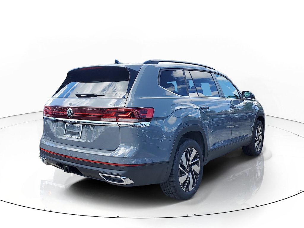New 2026 Volkswagen Atlas SE w/Technology SUV