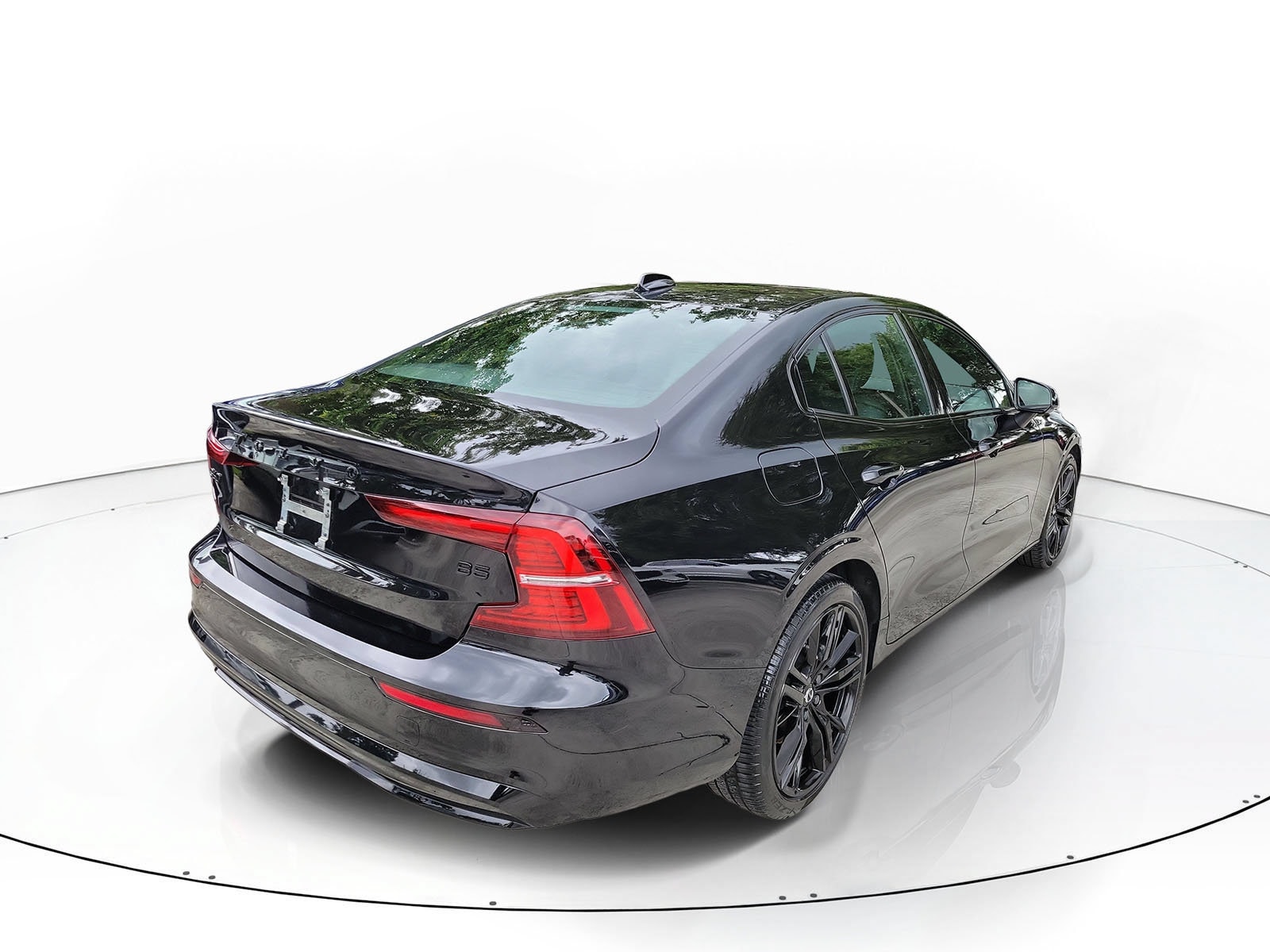 2024 Volvo S60 Plus - Photo 7