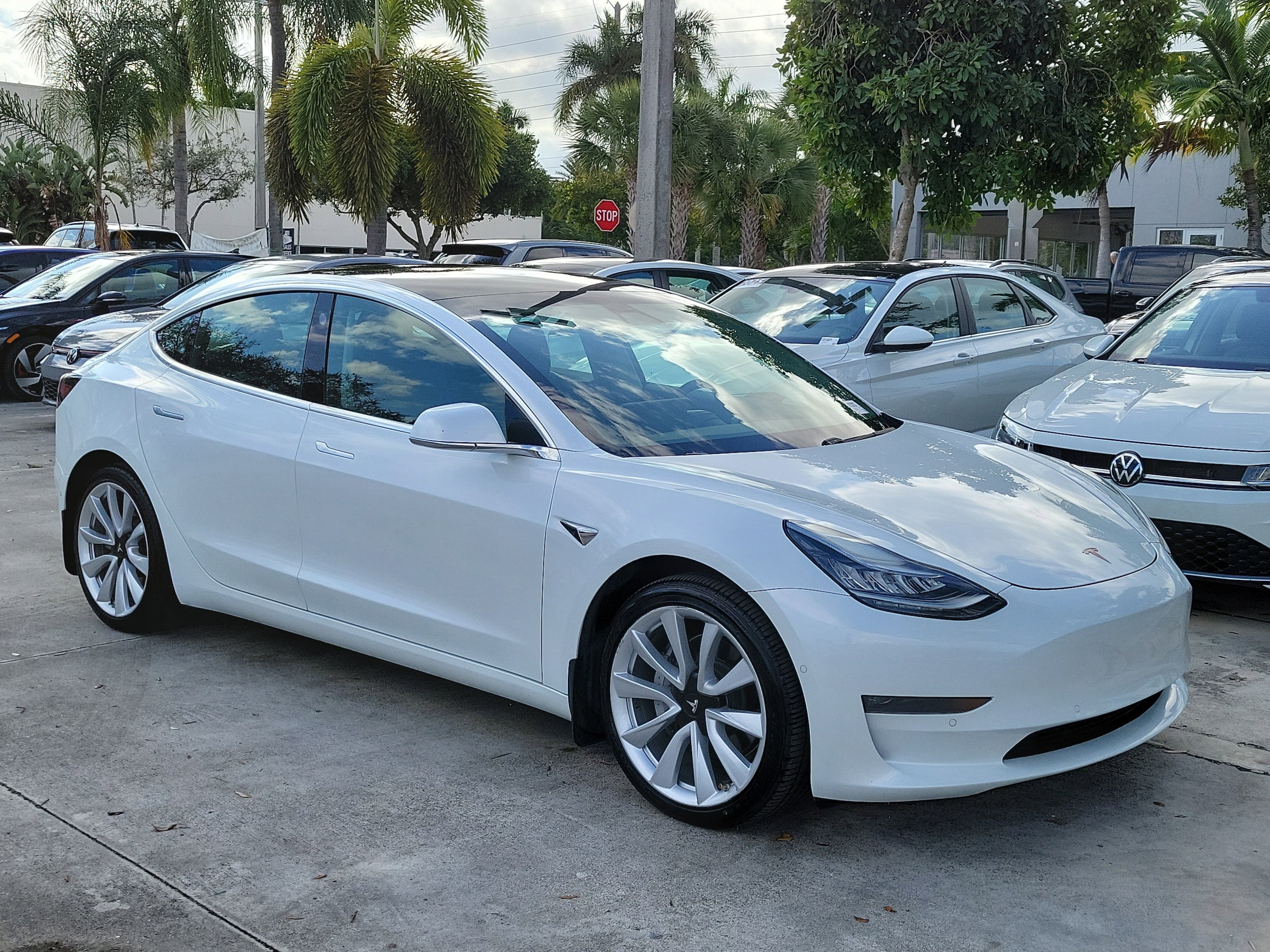 2020 Tesla Model 3 Base