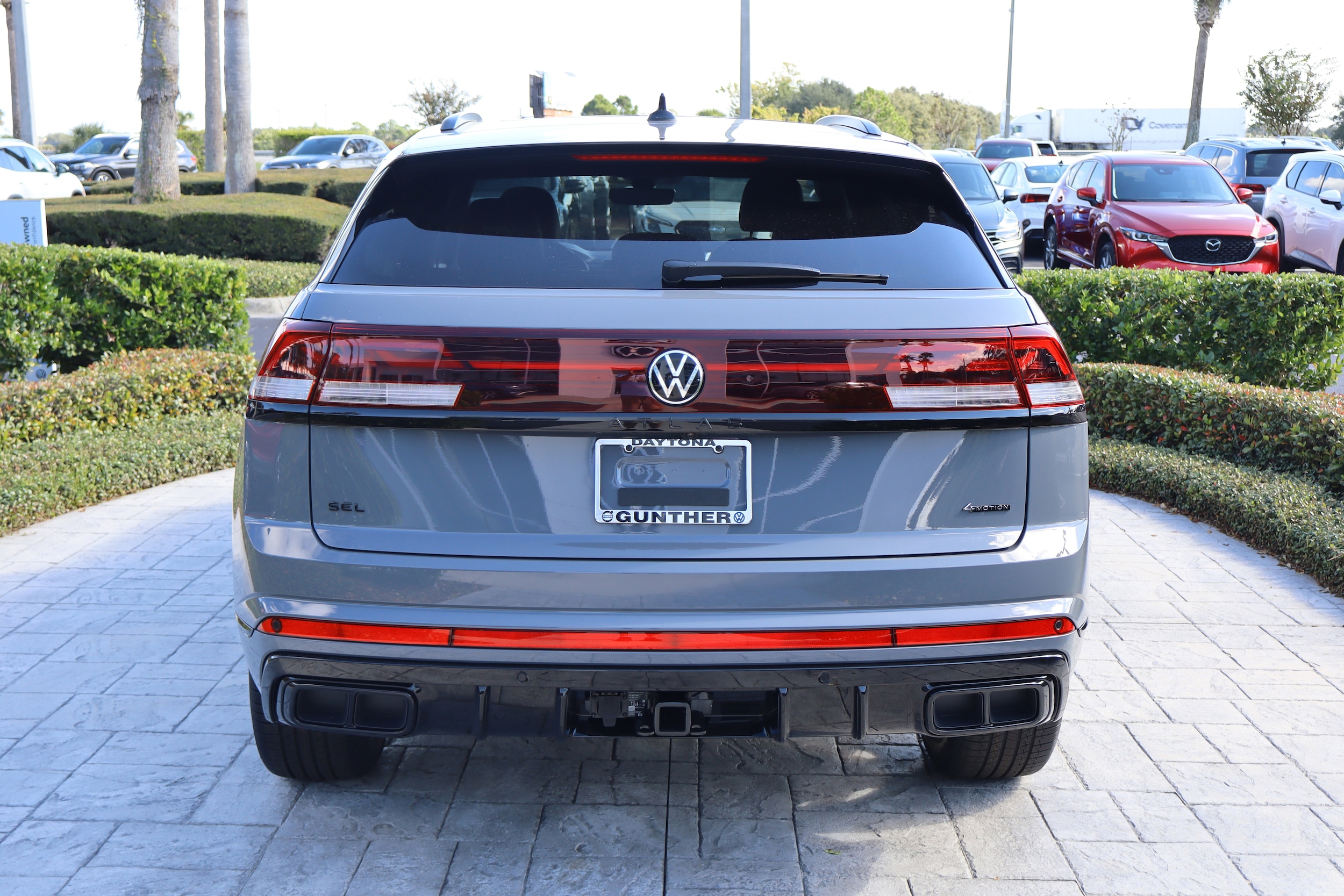 2026 Volkswagen Atlas Cross Sport SEL R-LINE - Photo 7