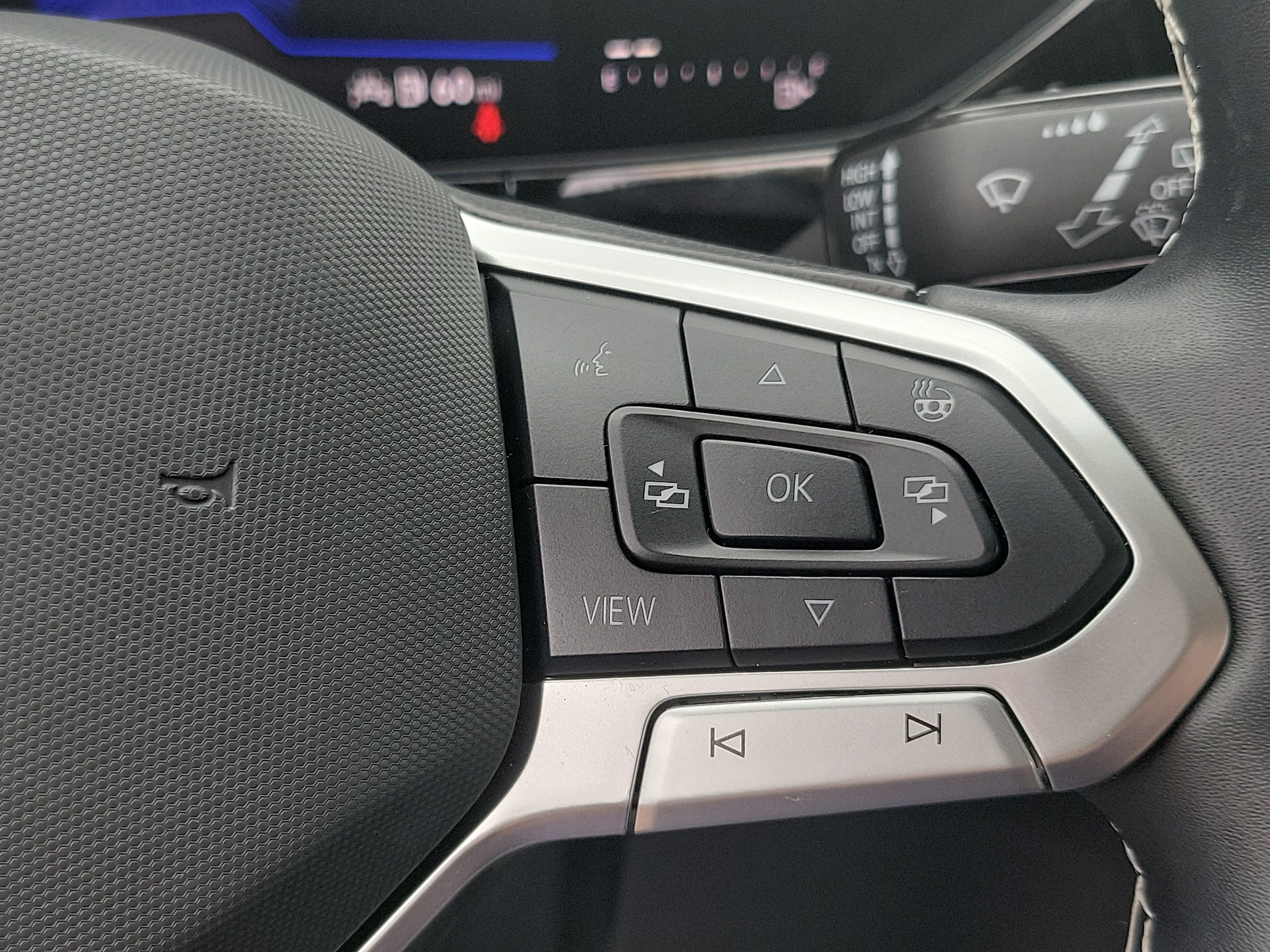 2024 Volkswagen Taos S - Photo 18