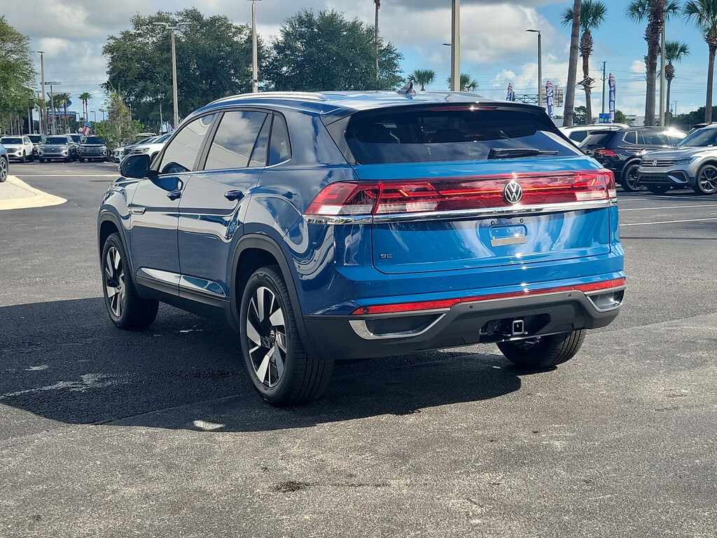 New 2026 Volkswagen Atlas Cross Sport SE w/Technology SUV