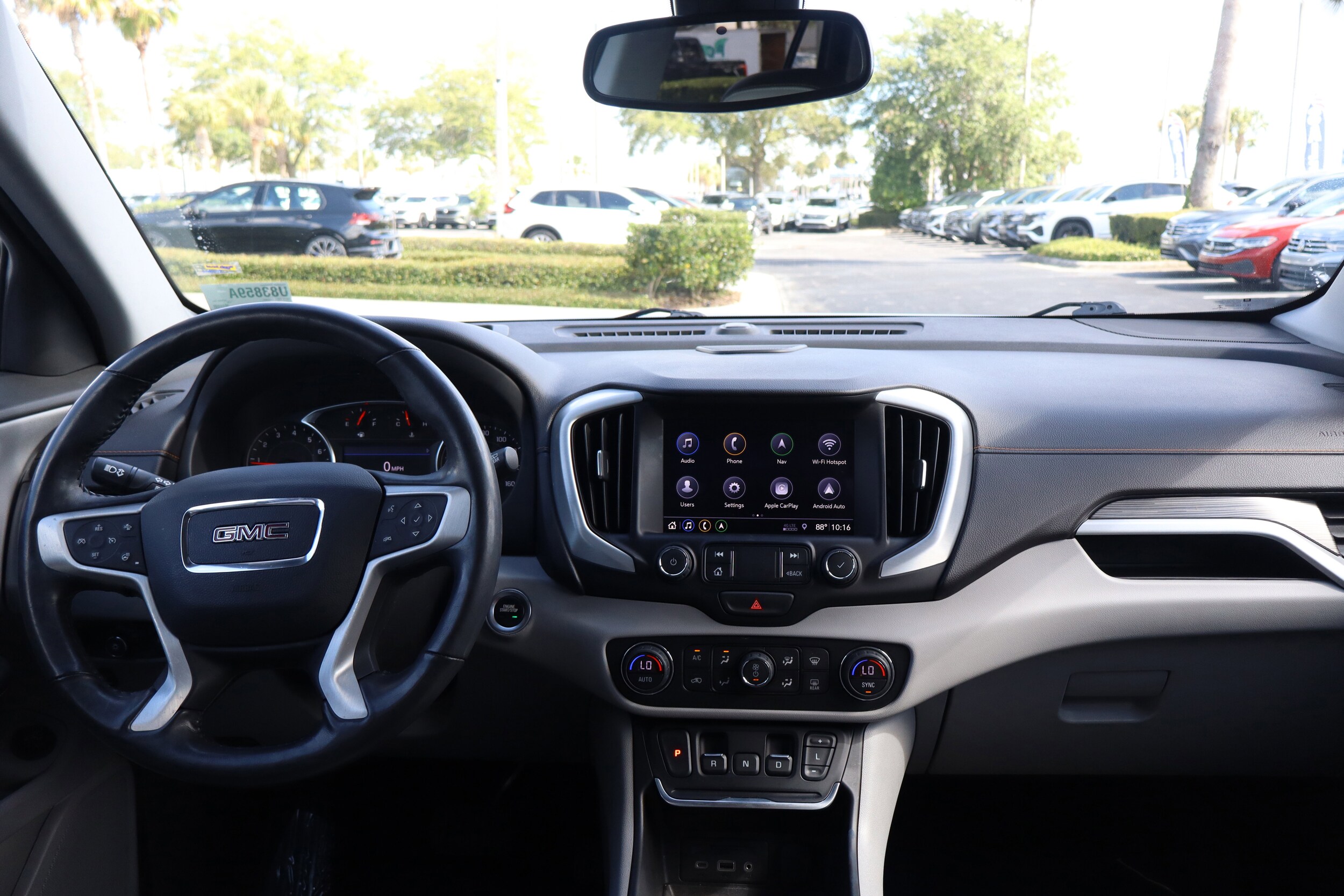 2020 GMC Terrain SLT - Photo 16