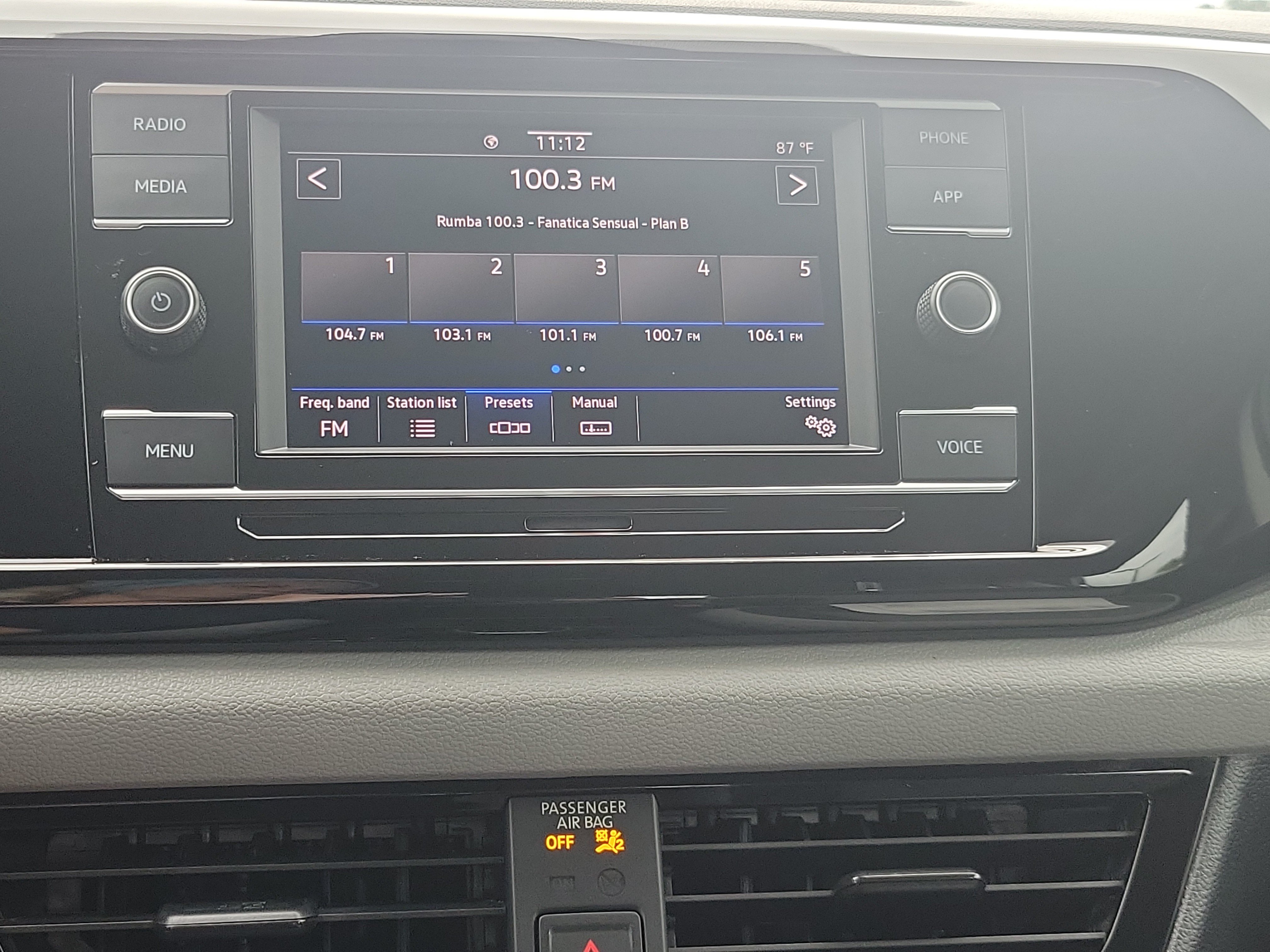 2024 Volkswagen Taos S - Photo 21